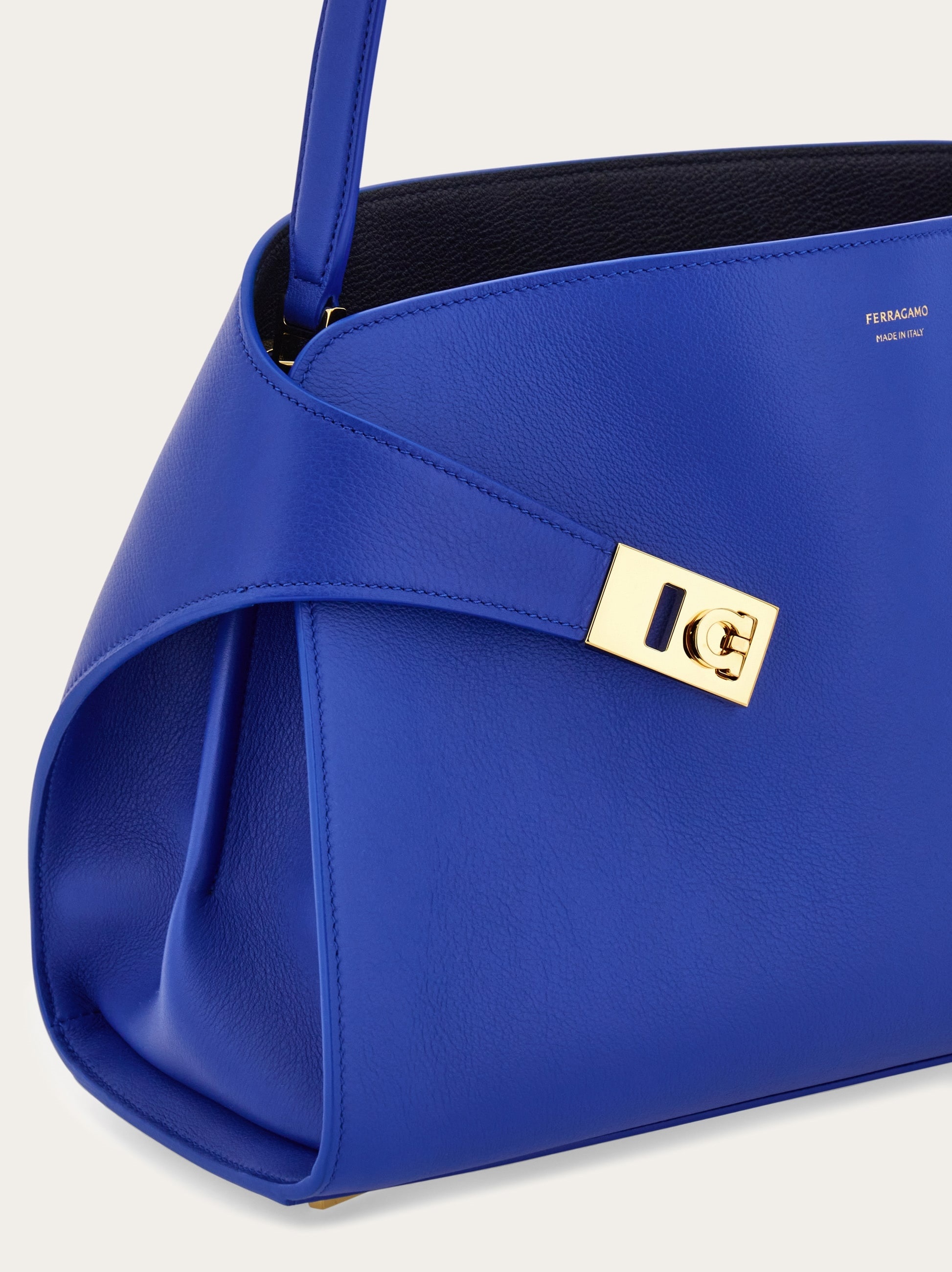 Hug soft bicolor shoulder bag (M) - 8