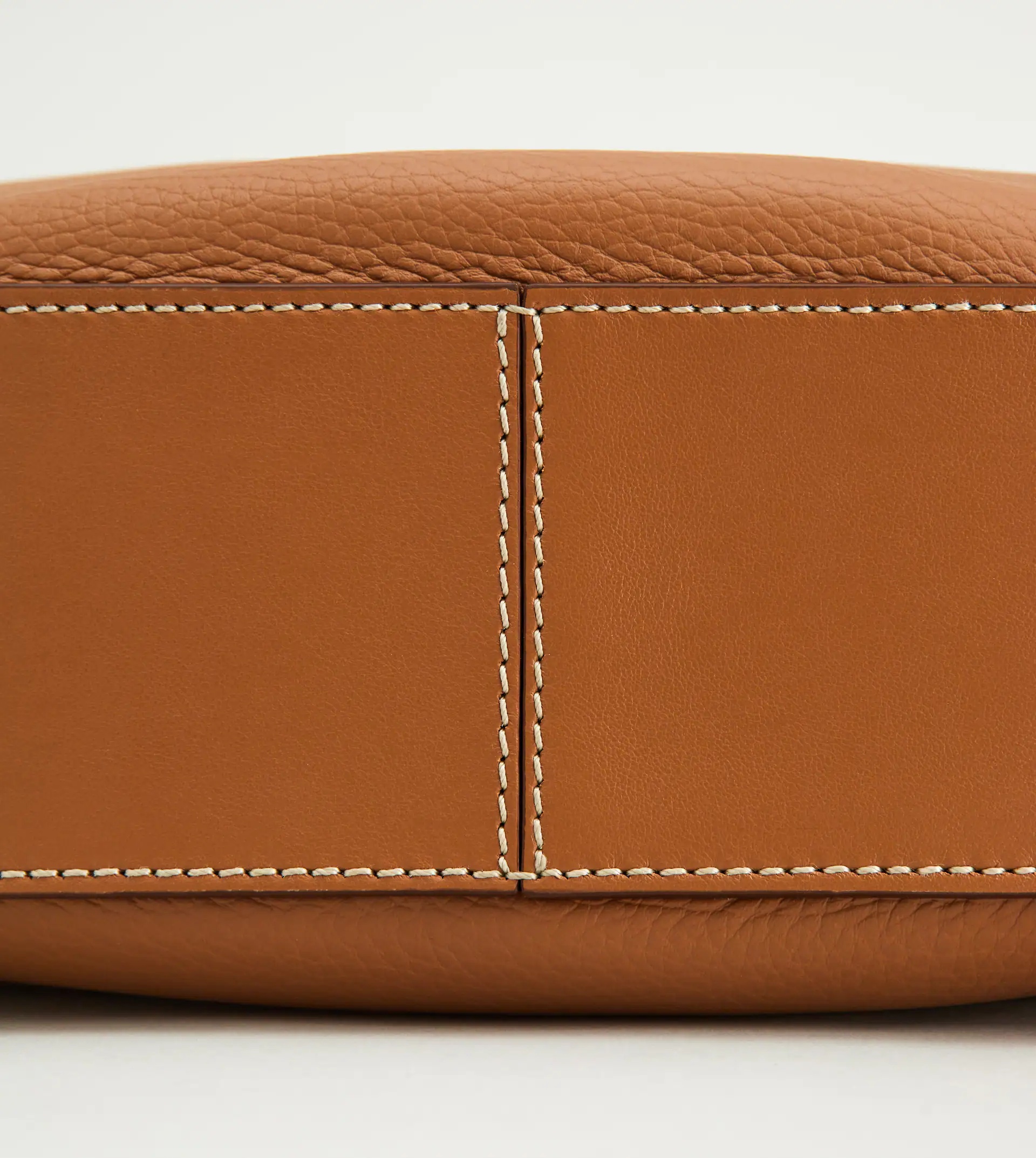 TOD'S OBOE BAG SMALL - BROWN - 6