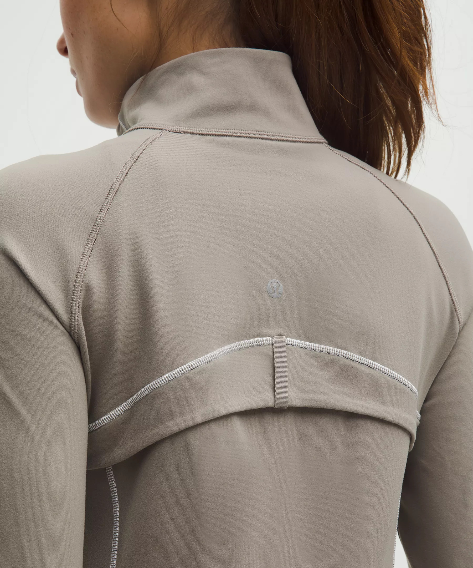 Define Track Jacket *Luon - 8
