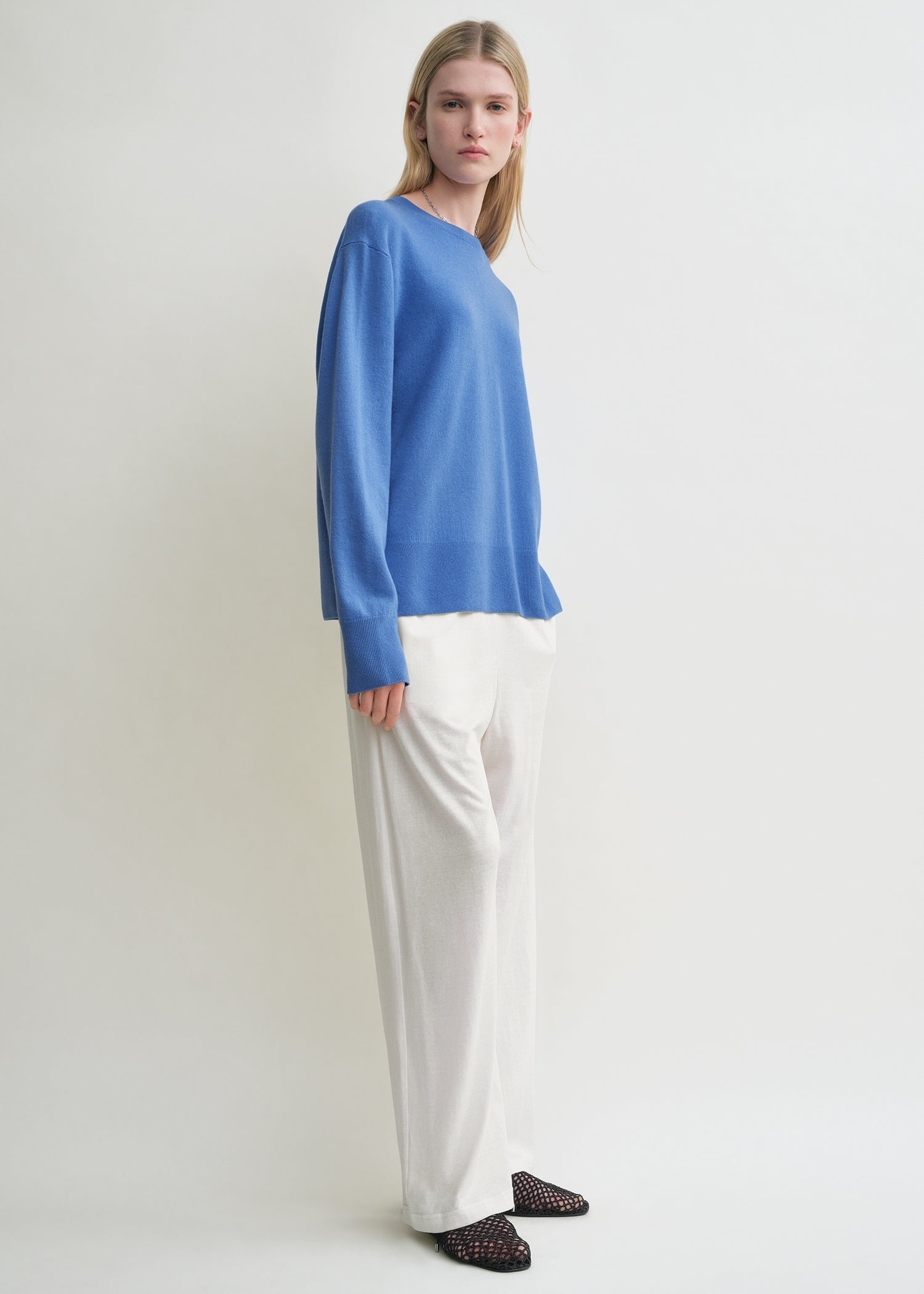 Crew-neck cashmere knit cornflower - 3