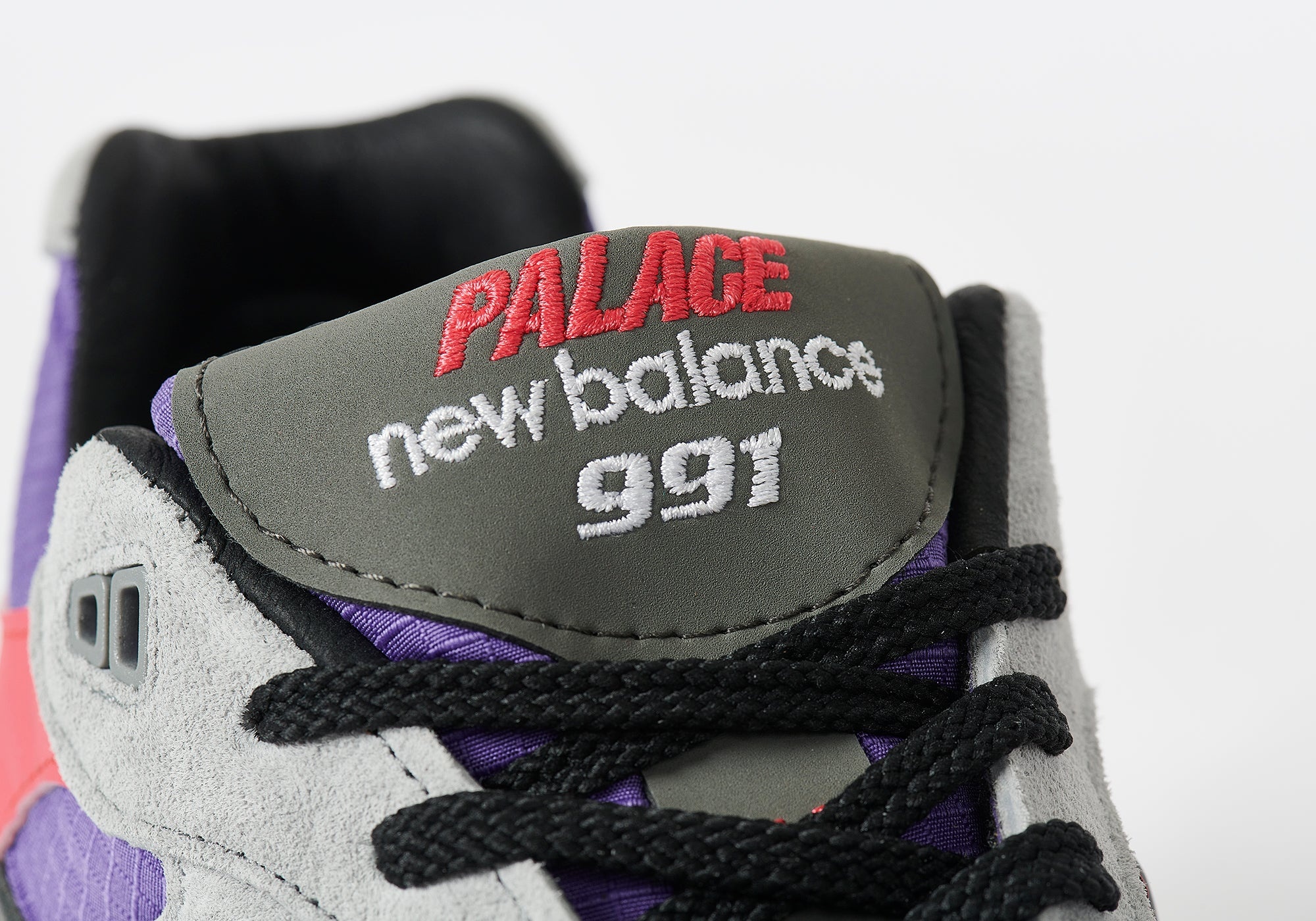 PALACE NEW BALANCE 991 BLACK MENS - 7