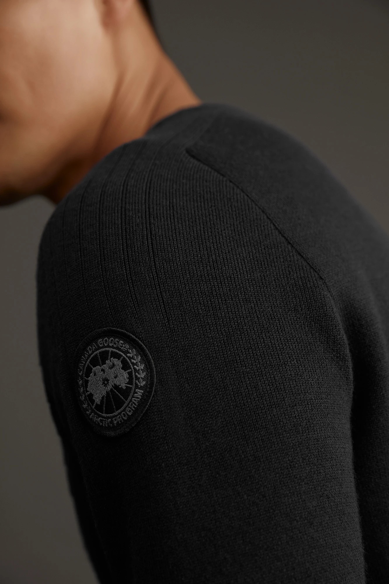 CONWAY CREW NECK SWEATER BLACK LABEL - 7