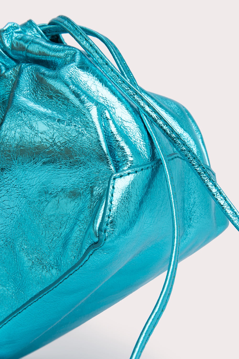 Malmo Aquamarine Metallic Leather - 5