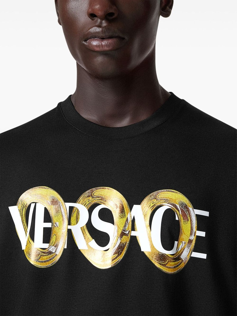 logo t-shirt 4