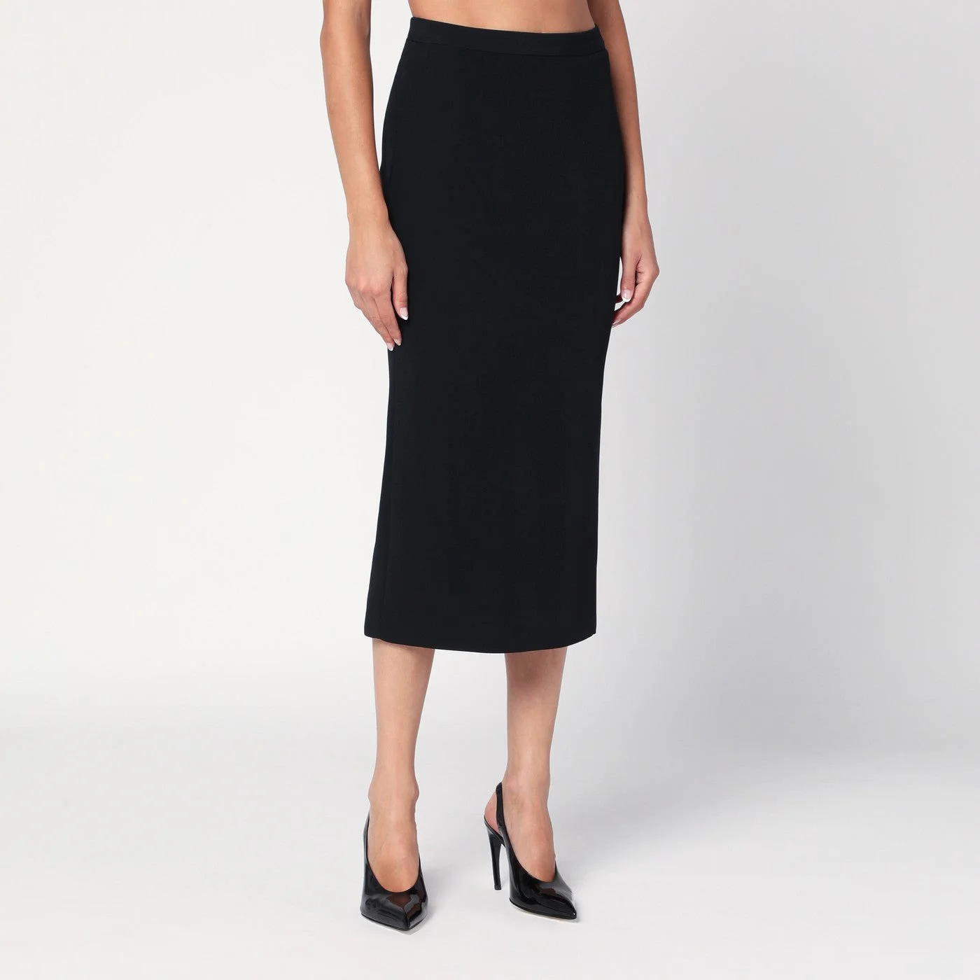 Black midi skirt with pleats on the back - 1