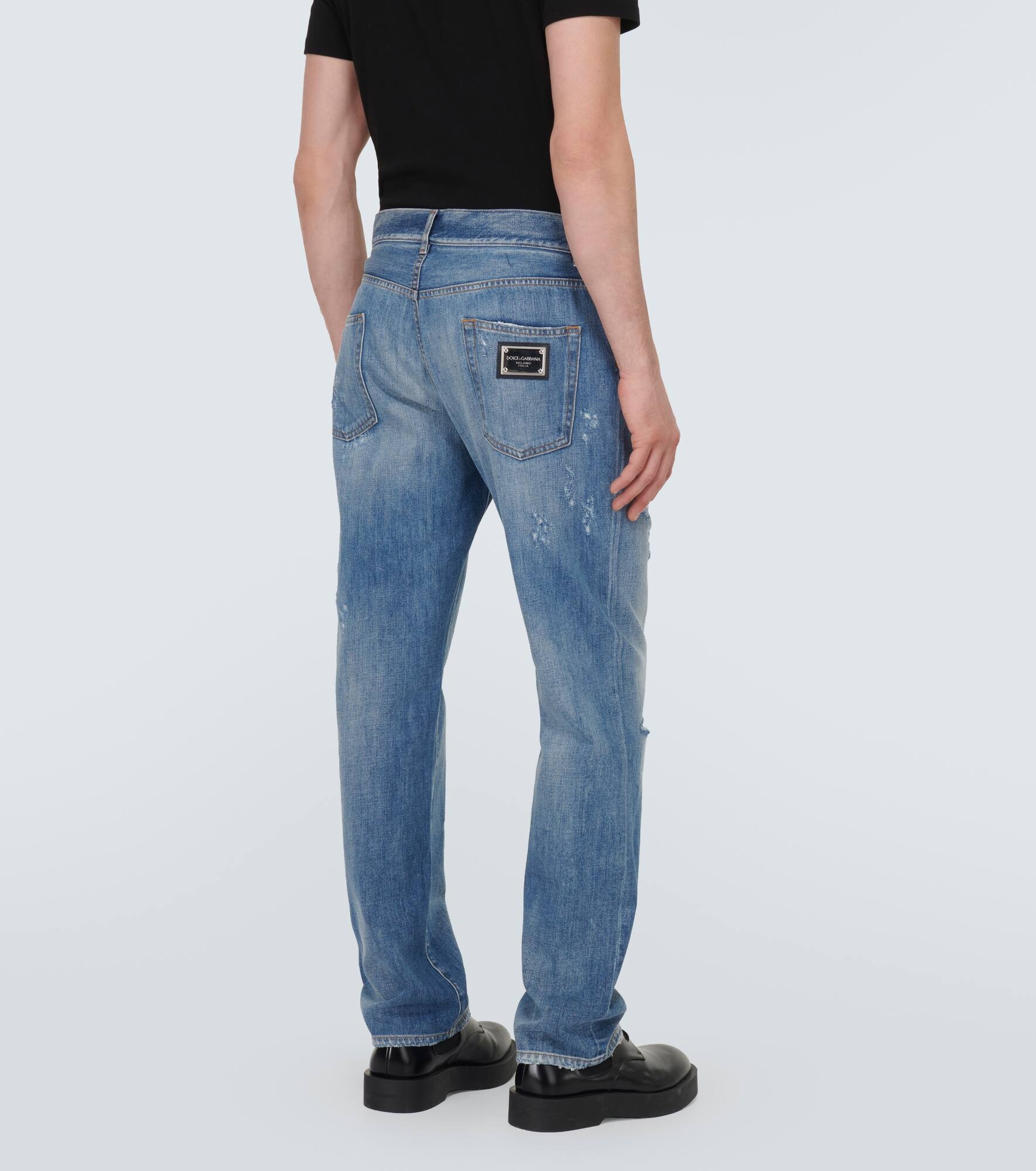 Distressed straight jeans - 4