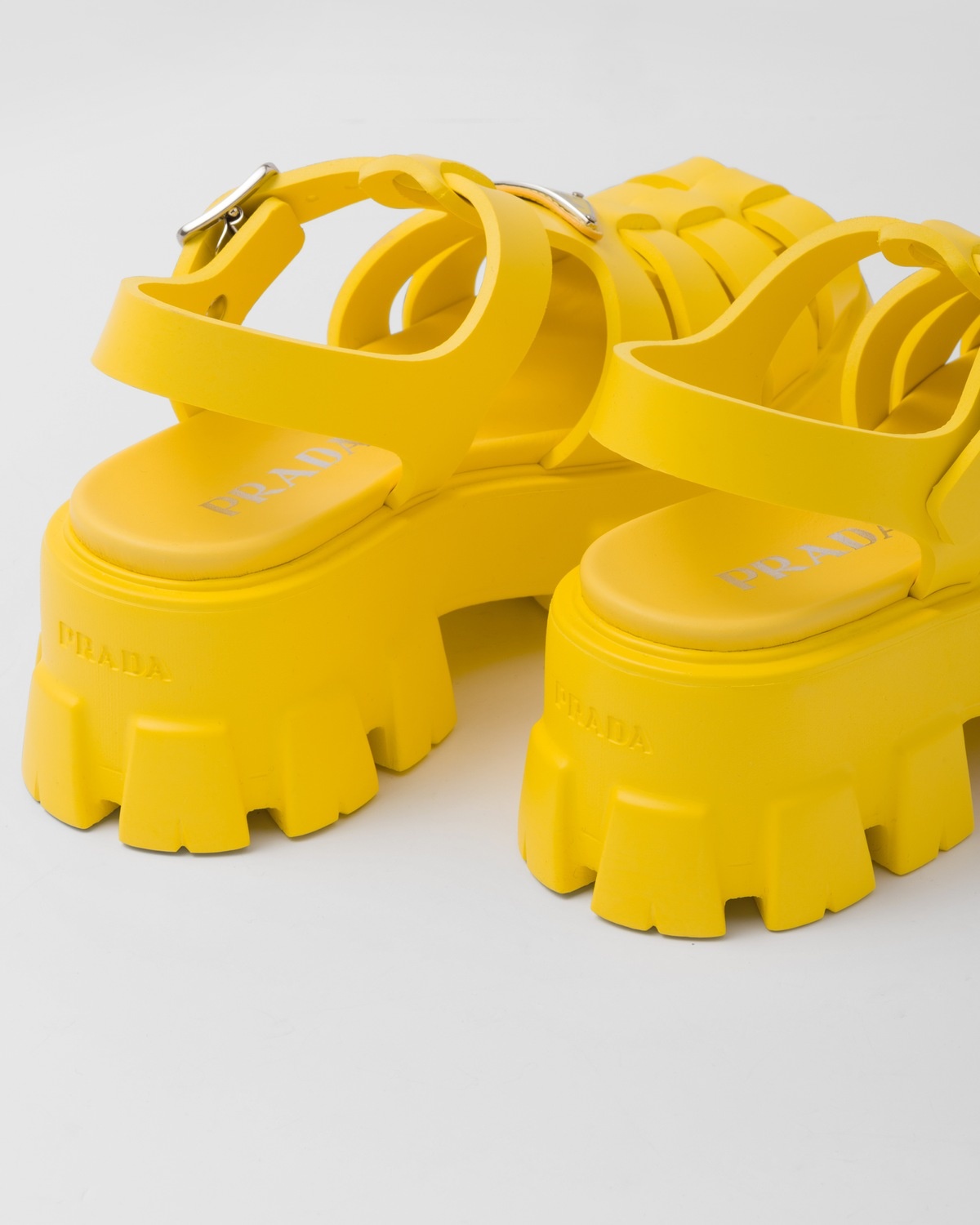 Foam rubber sandals - 6
