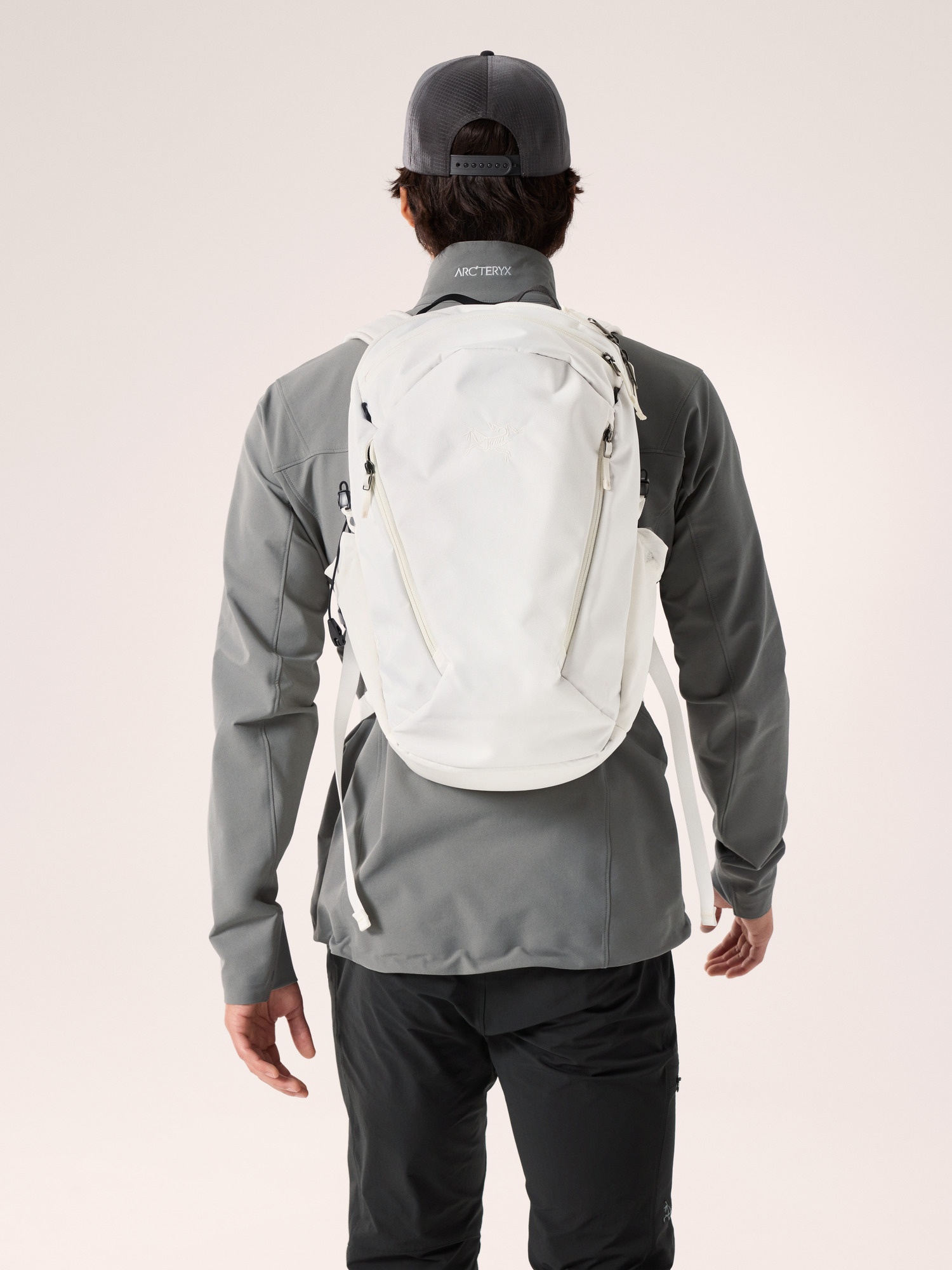 Mantis 26 Backpack - 4