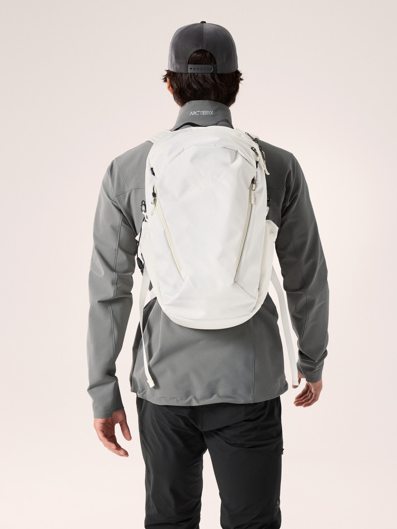 Mantis 26 Backpack 4