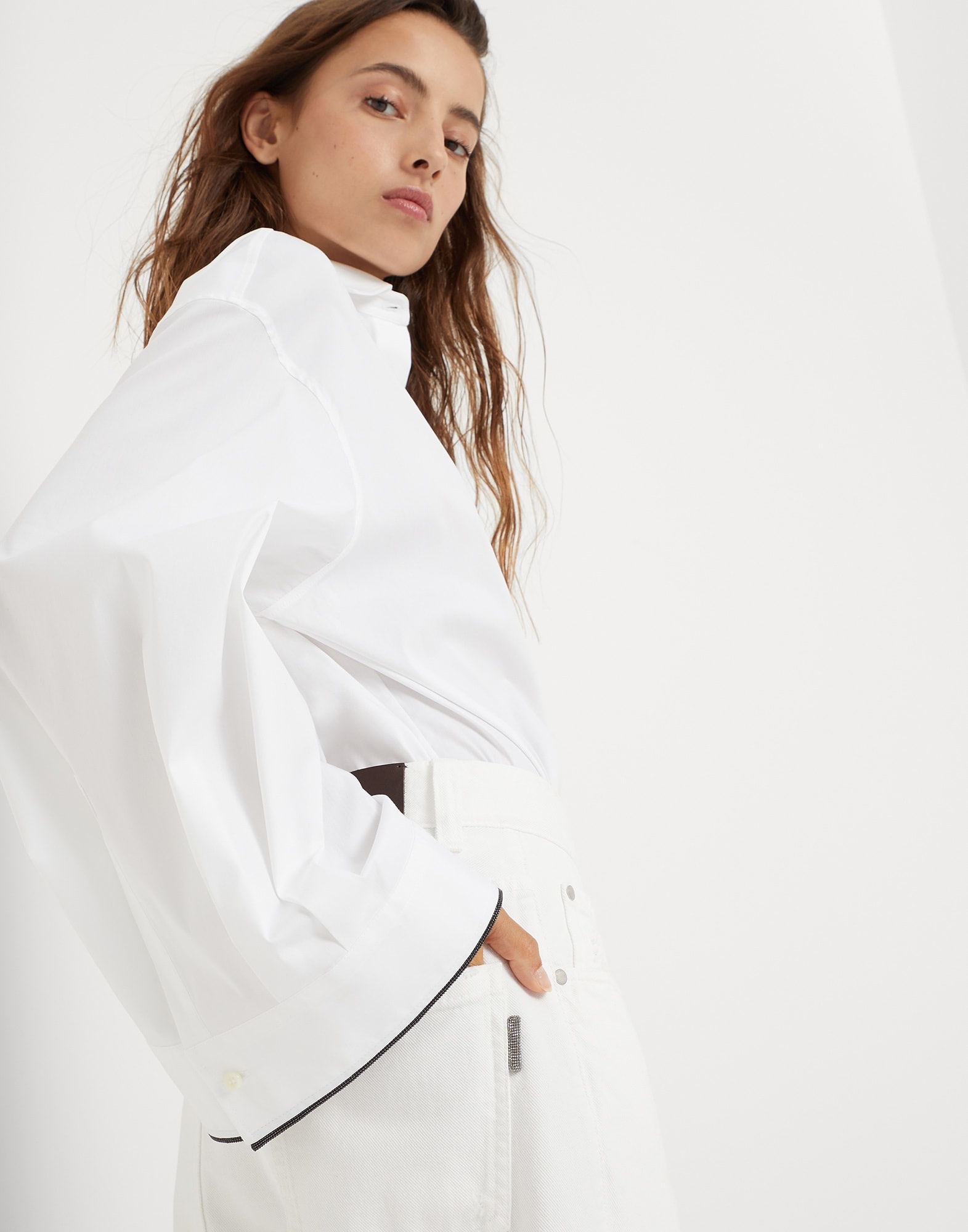 Stretch dyed denim loose five-pocket trousers with shiny tab - 3