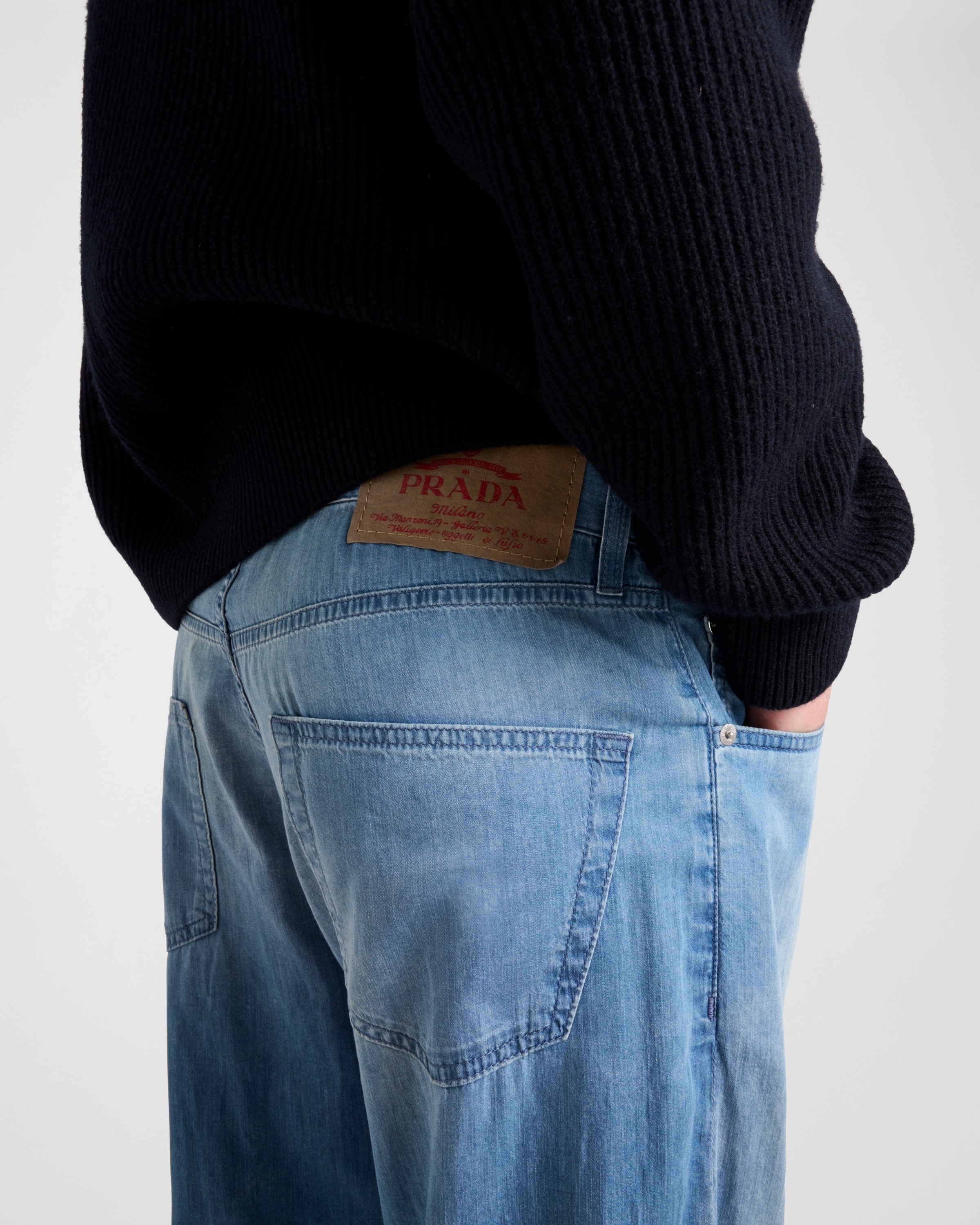 Light denim five-pocket jeans - 6
