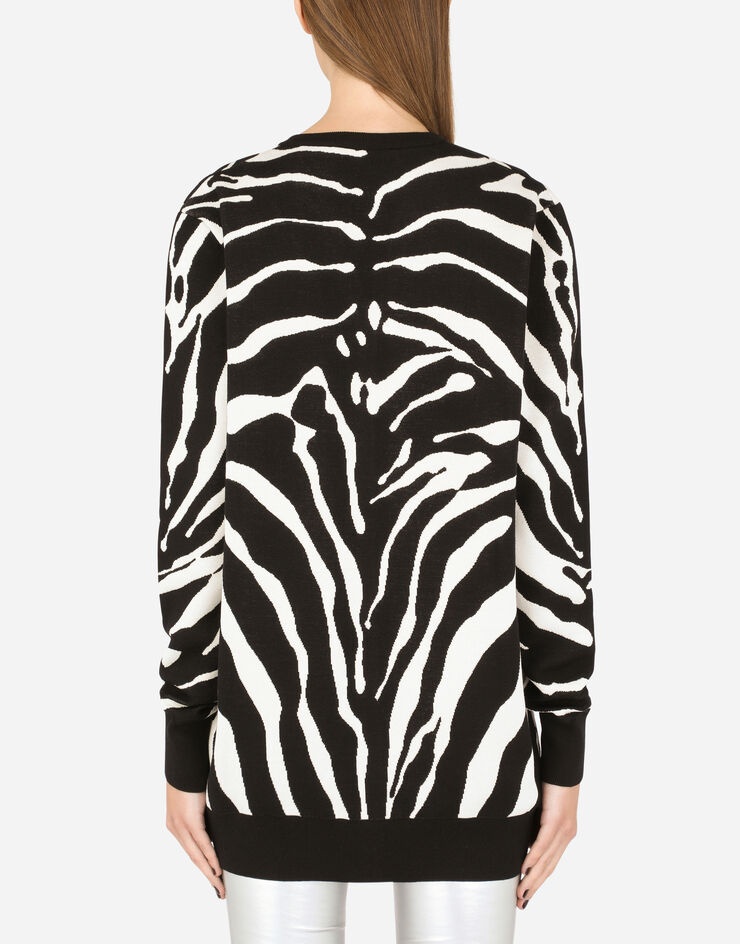 Oversize zebra-design cardigan in wool and silk - 2