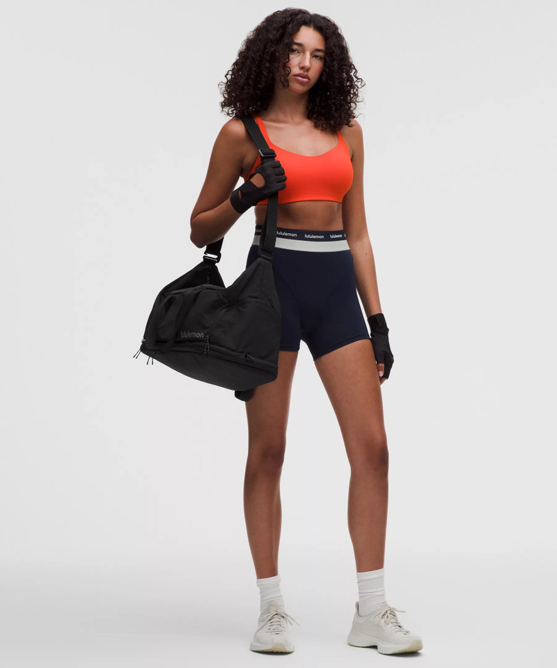 lululemon 3-in-1 Gym Duffle Bag 30L outlook
