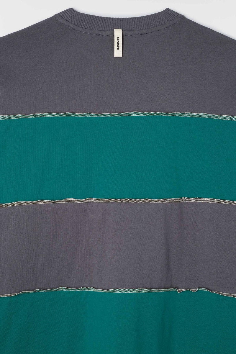 OVER LONGSLEEVE T-SHIRT W/ CUTS / anthracite & green stripes 5