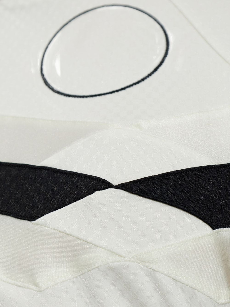 three-stripe-sleeve T-shirt 5