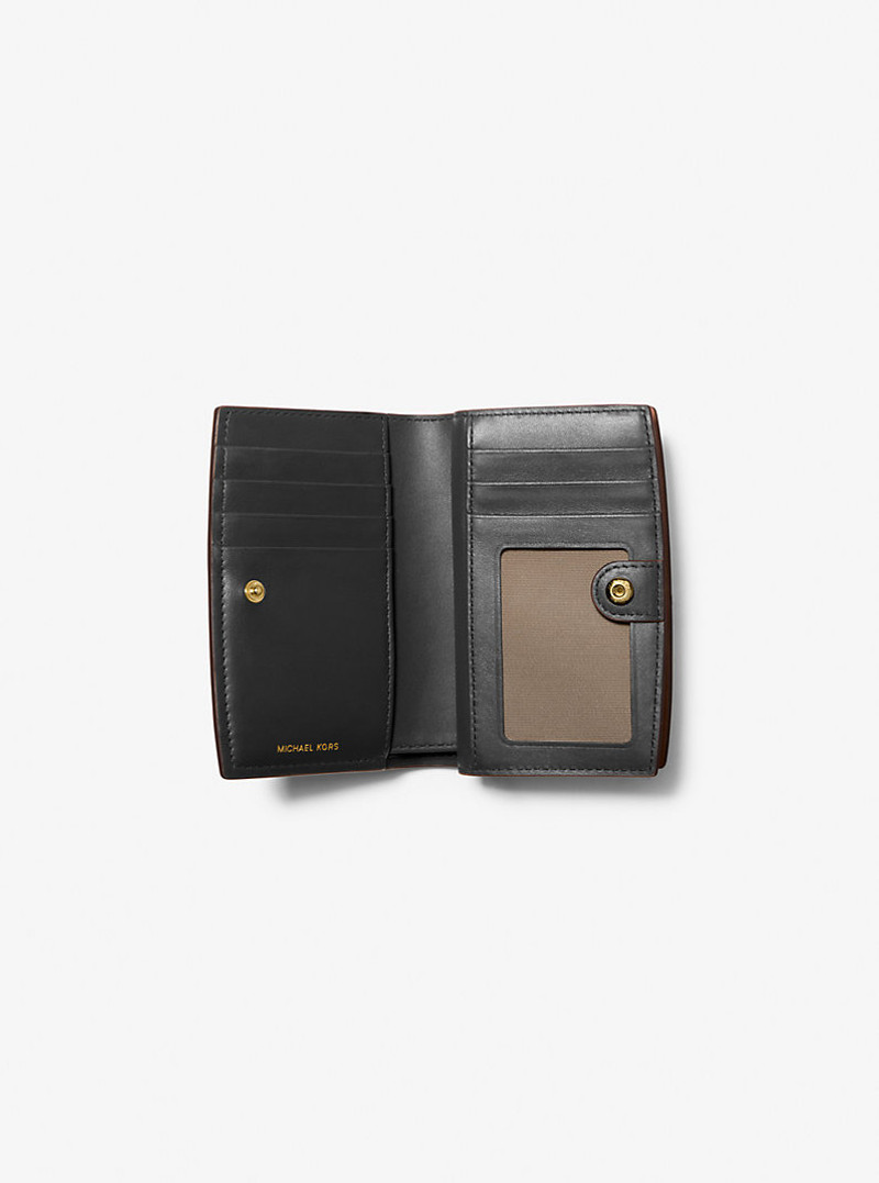 MICHAEL KORS Bryant Medium Pebbled Leather Wallet outlook