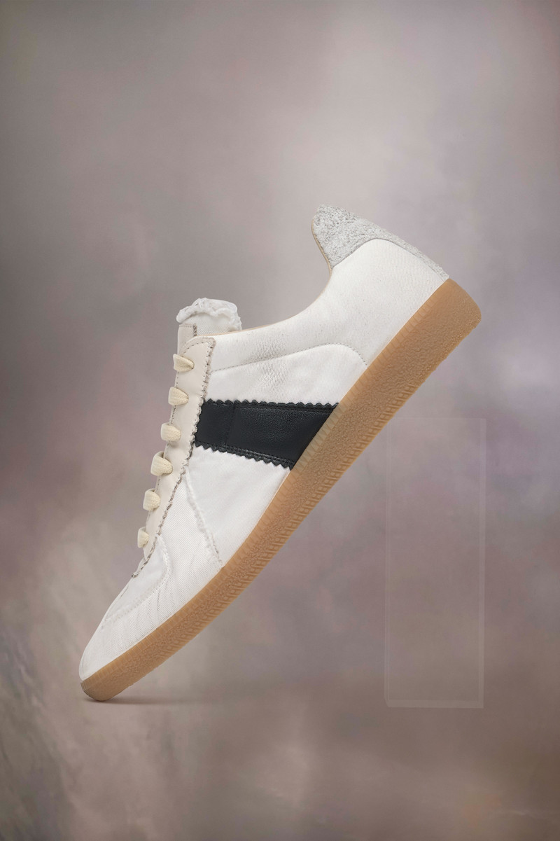 Maison Margiela Replica sneakers outlook