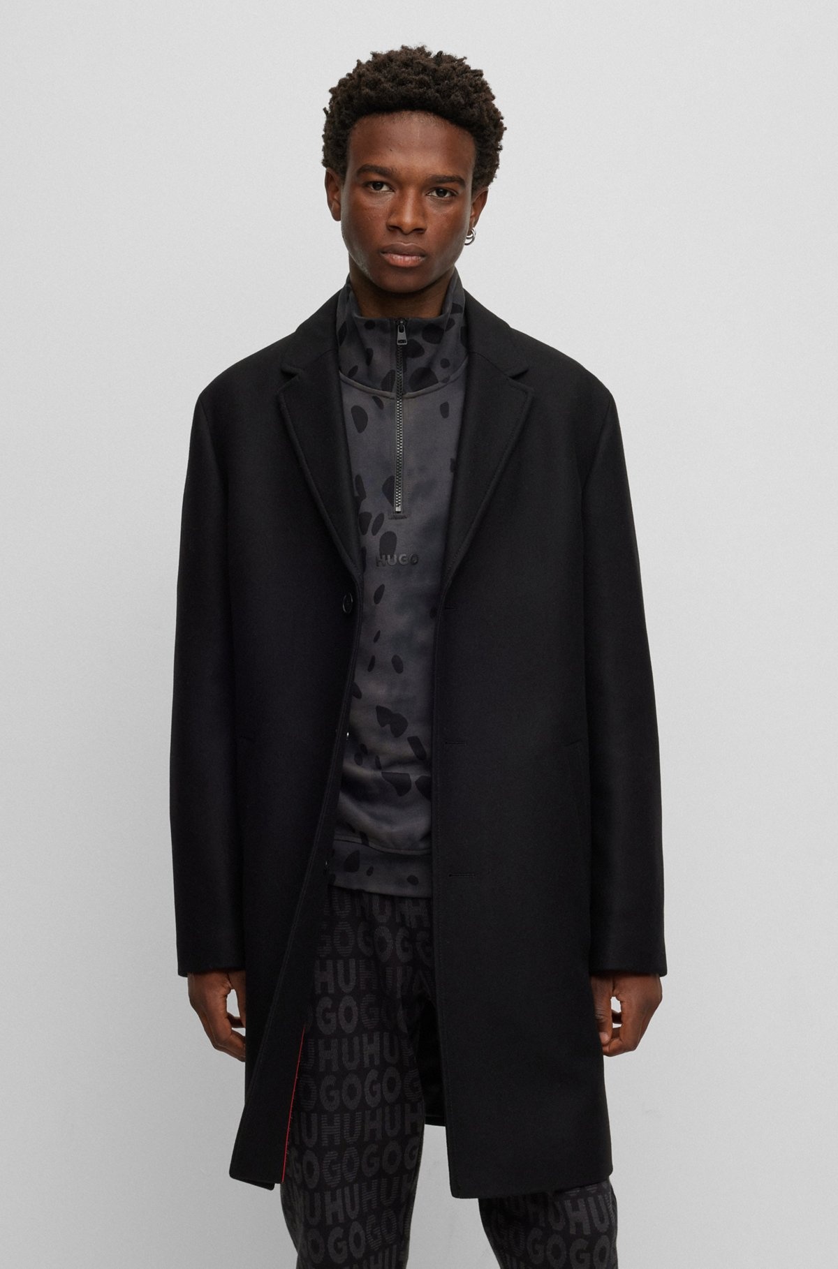 WOOL-BLEND COAT WITH IVORY-NUT BUTTONS - 2