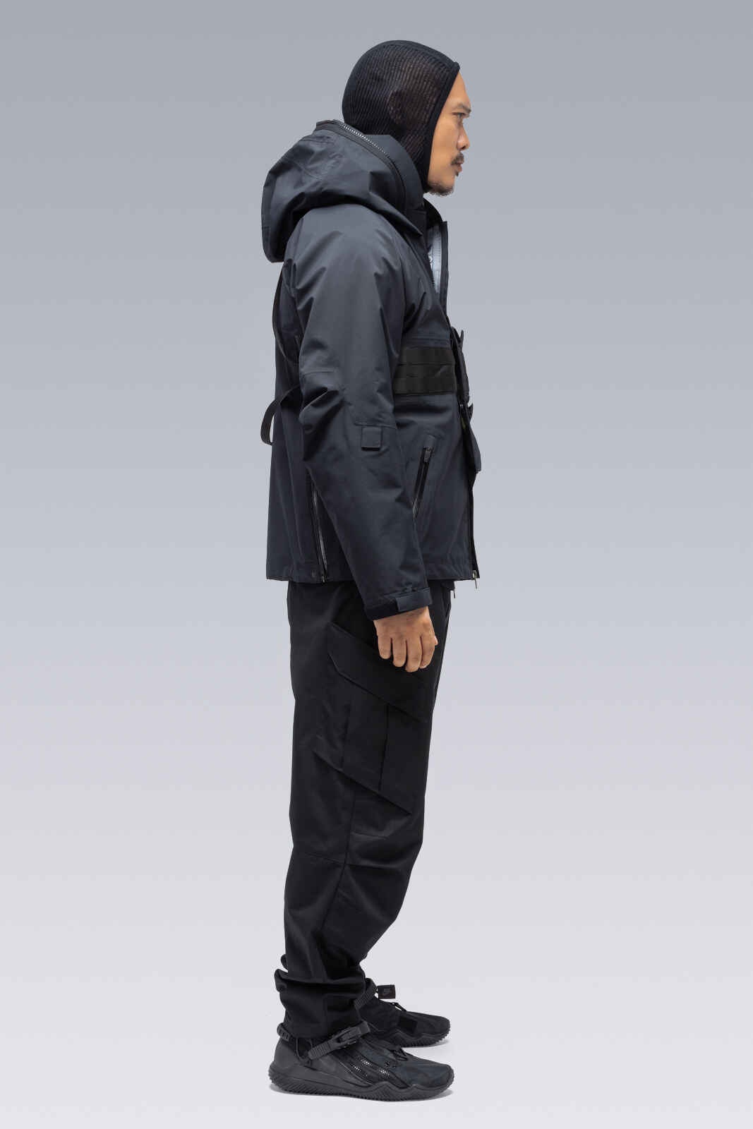 J77-AM Black - 25