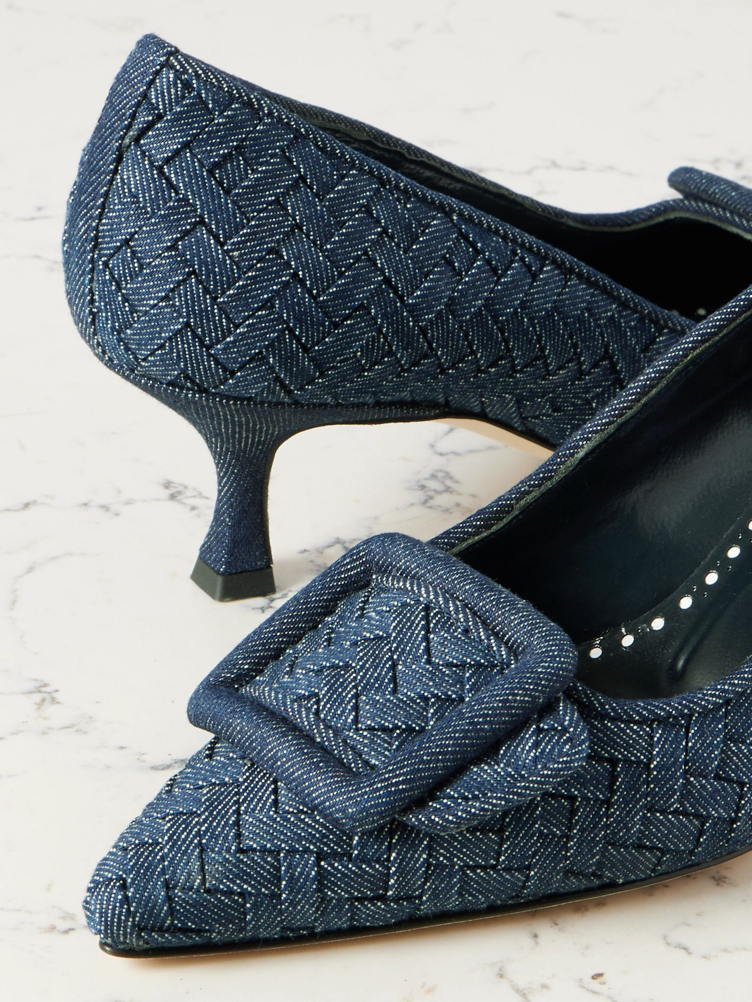 Maysale 70 buckled woven denim pumps Dark denim - 4