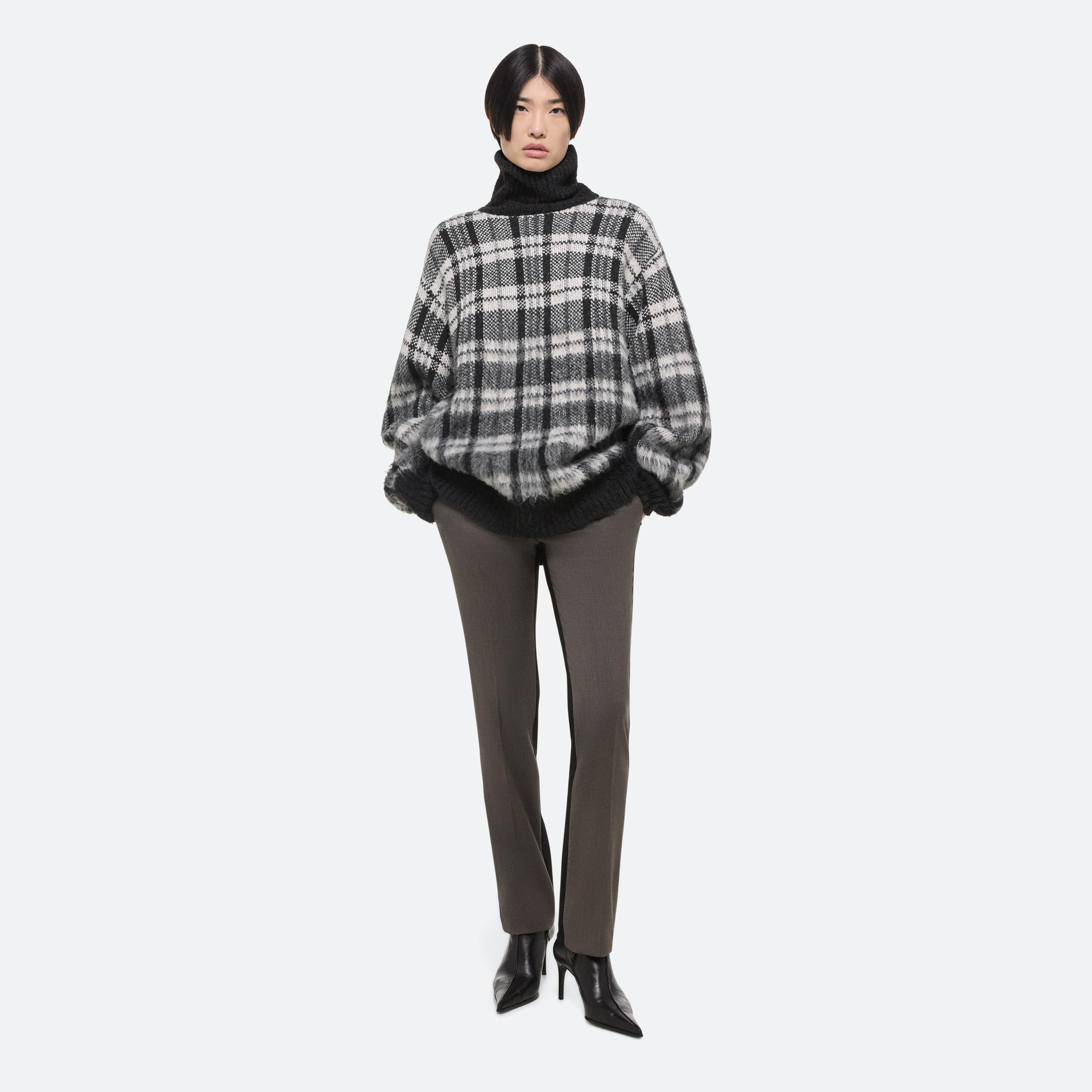 BRUSHED TURTLENECK SWEATER - 3