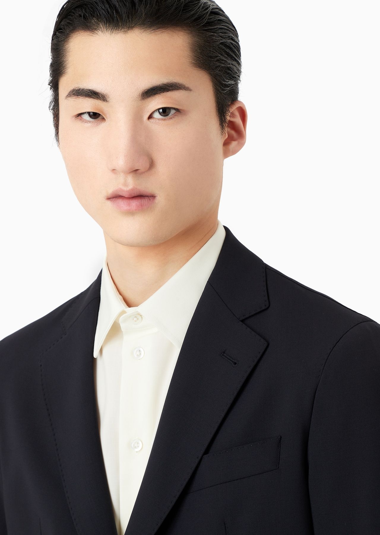 Modern-fit, single-breasted suit in compact, two-way stretch canvas - 5