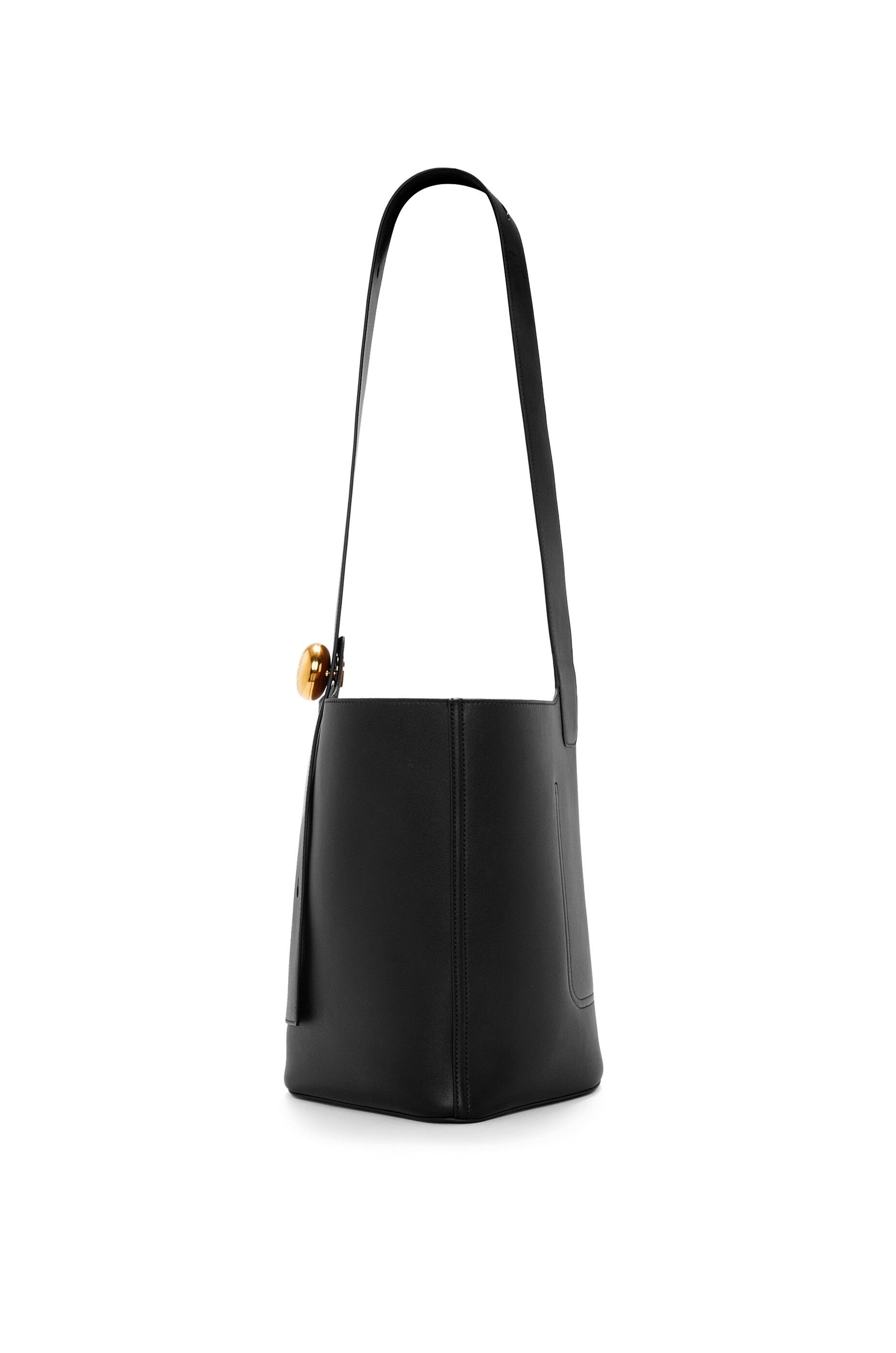 Loewe Medium Pebble Bucket bag in mellow calfskin | REVERSIBLE