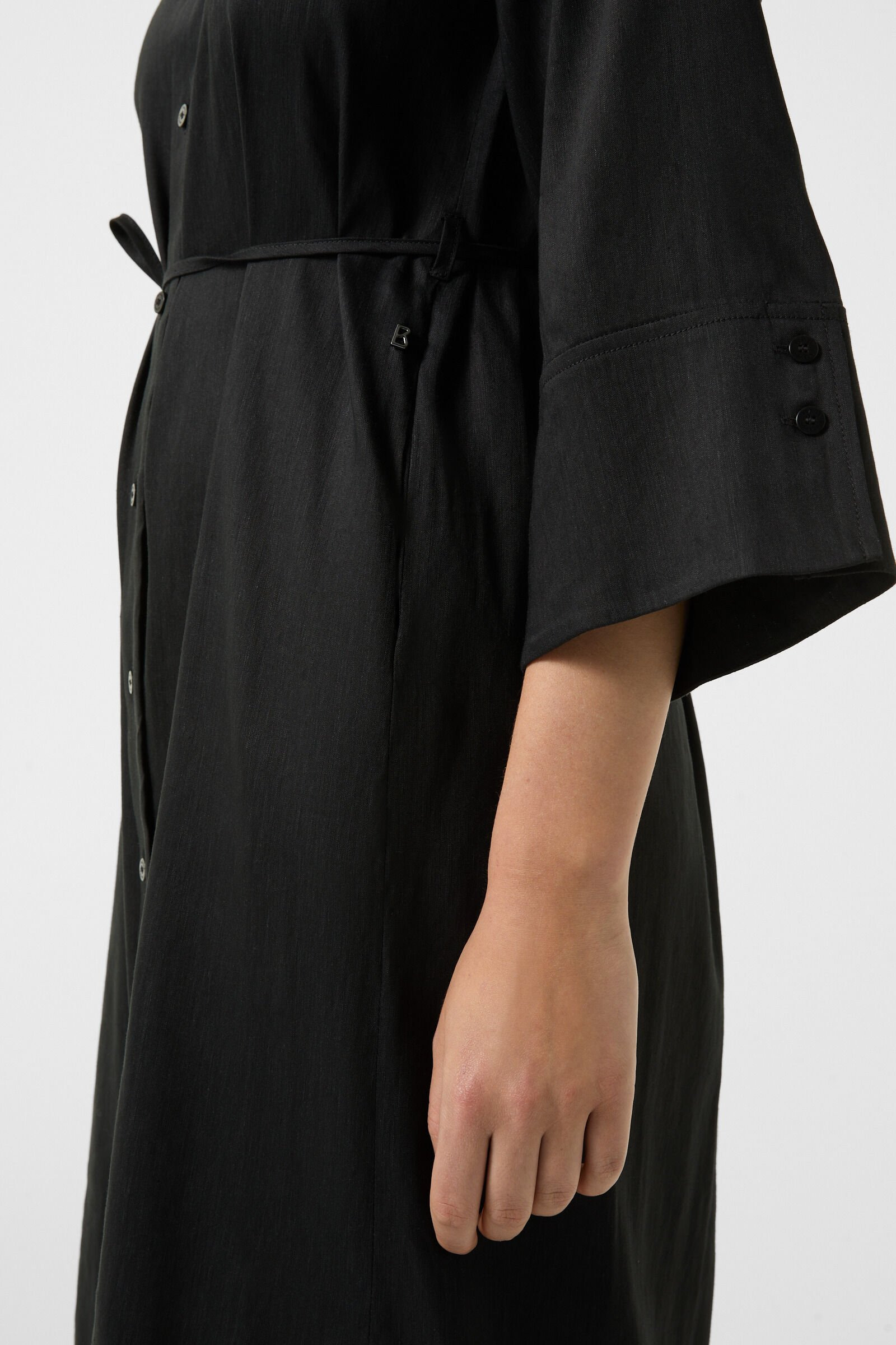 Reika shirt dress in Black - 5