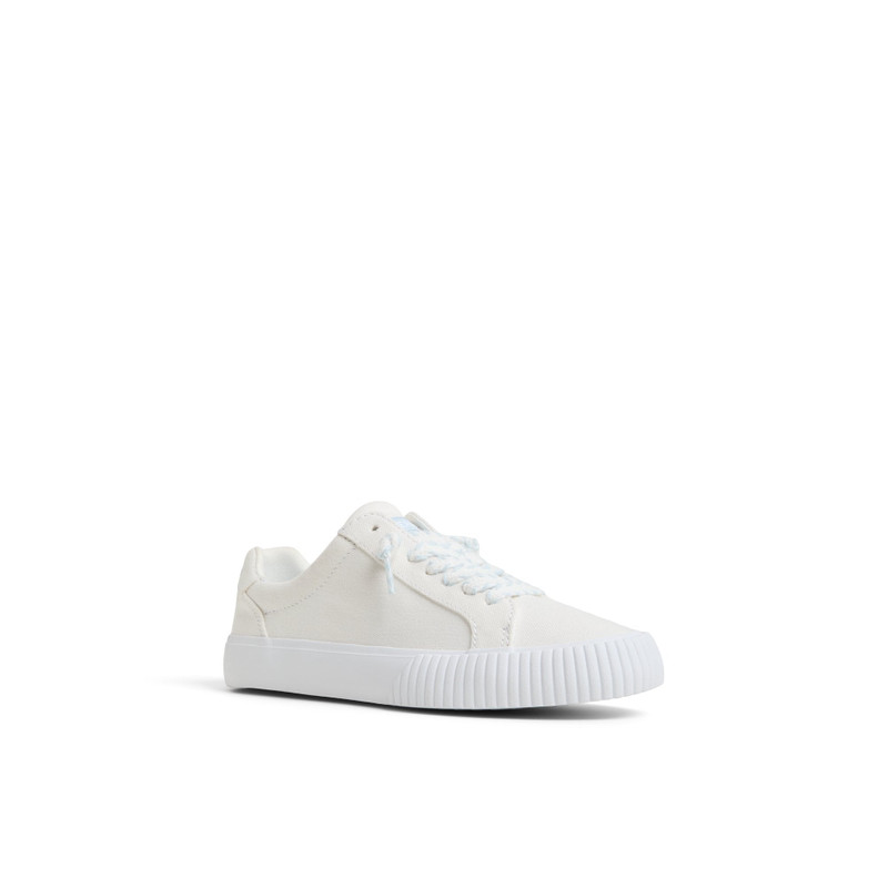 Bermuda Lace to Toe Sneakers 3