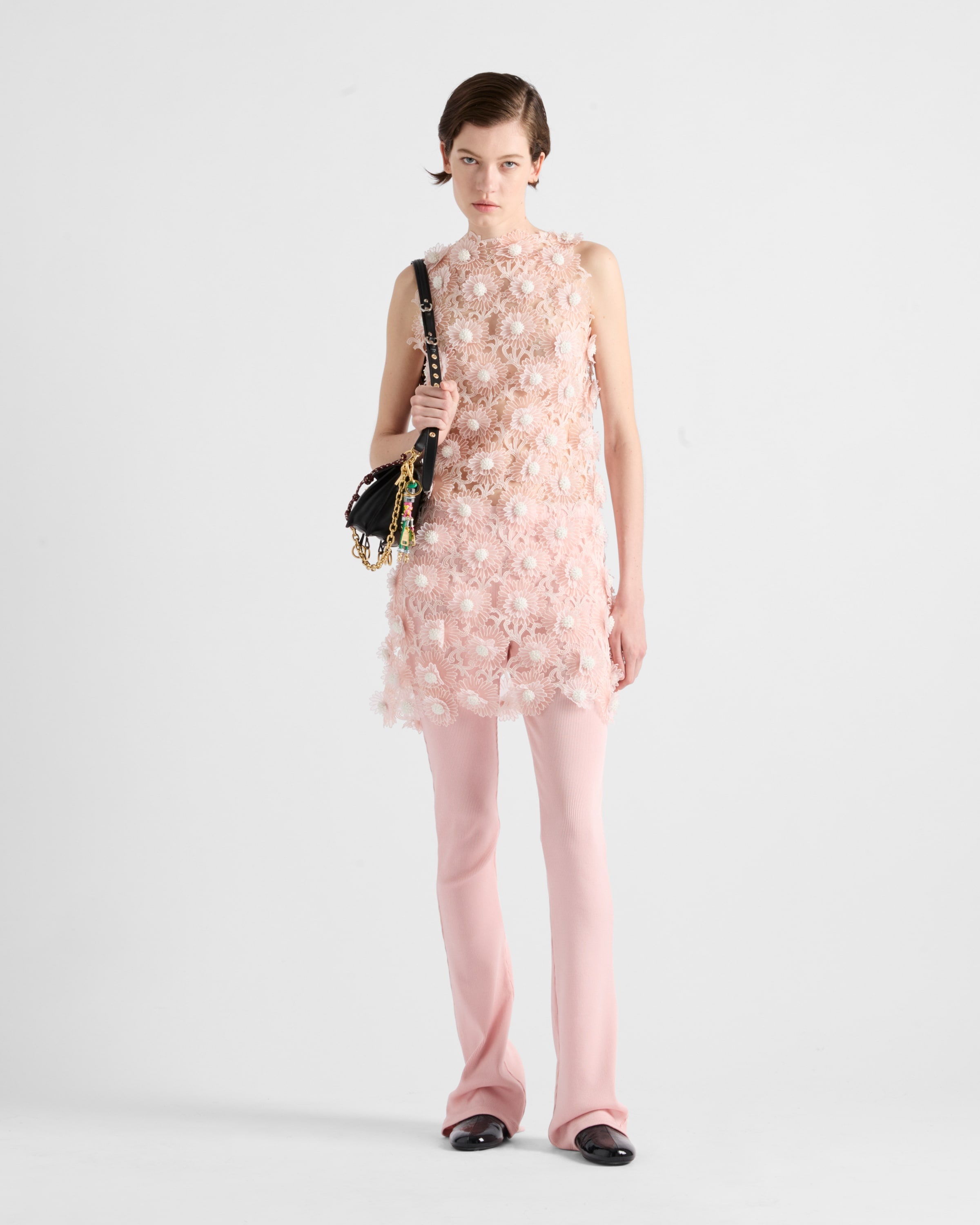 Guipure short dress with Dahlia embroidery - 2