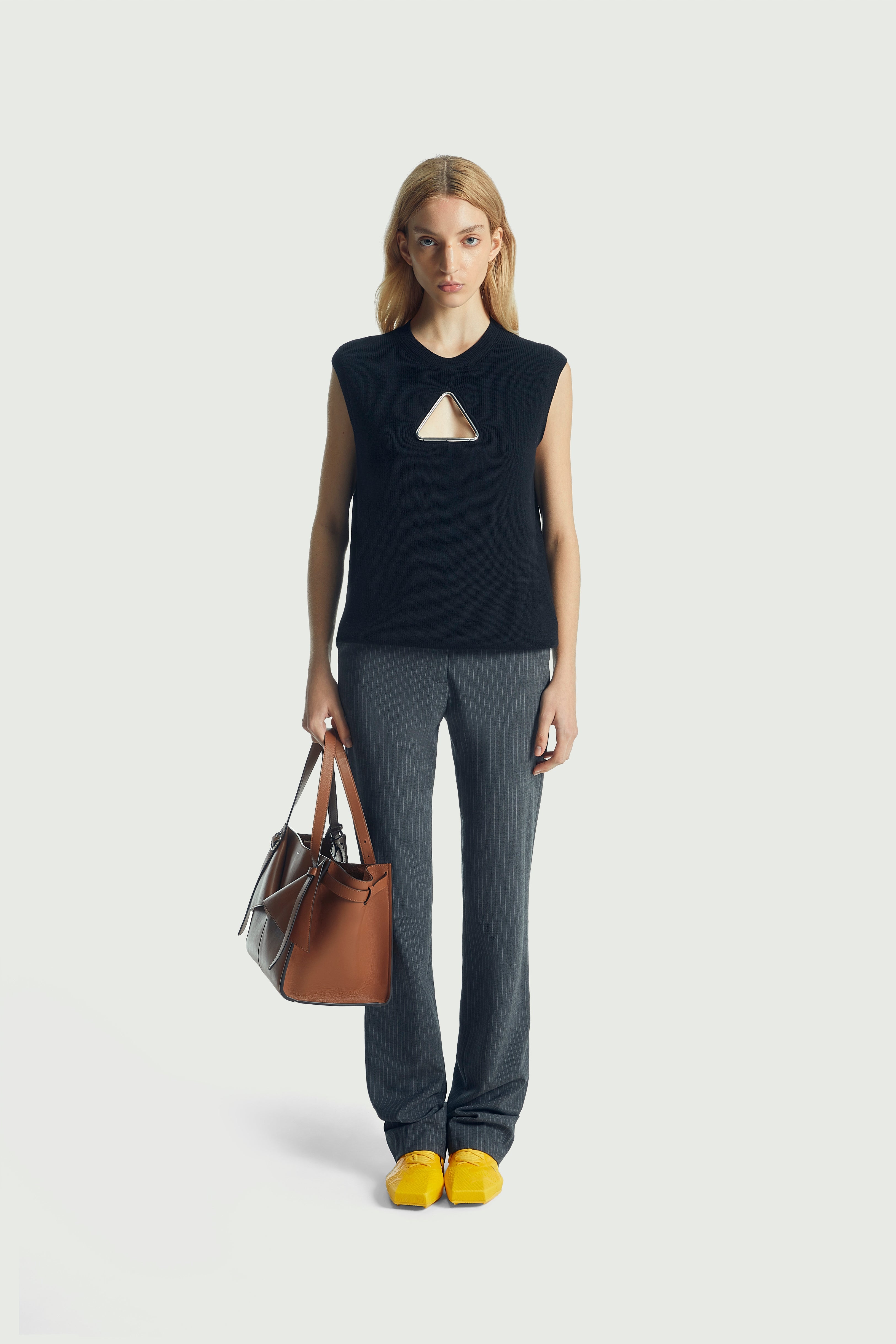 Triangle Sleeveless Knitted Sweater - 2