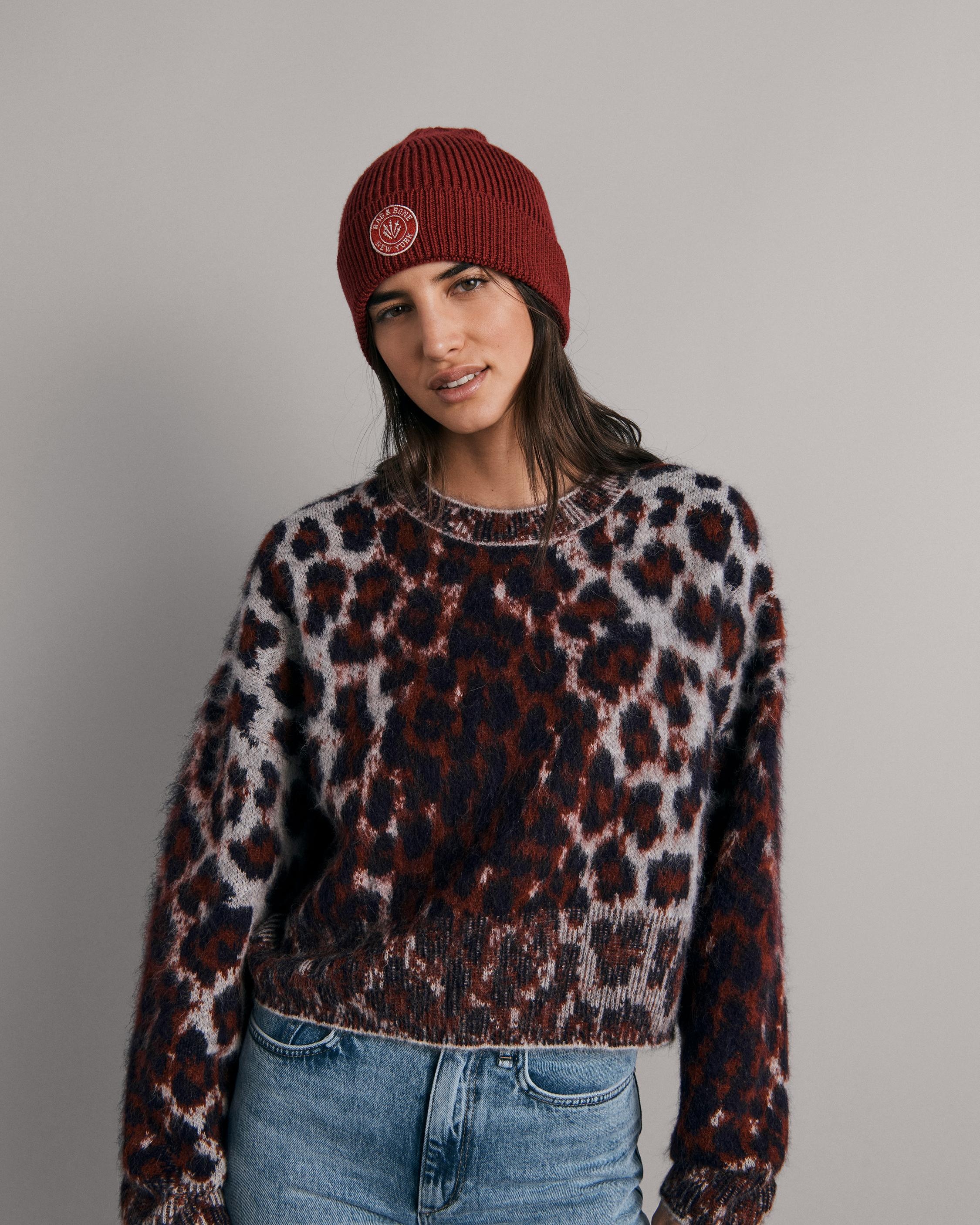 Charlie Beanie
Wool Hat - 2