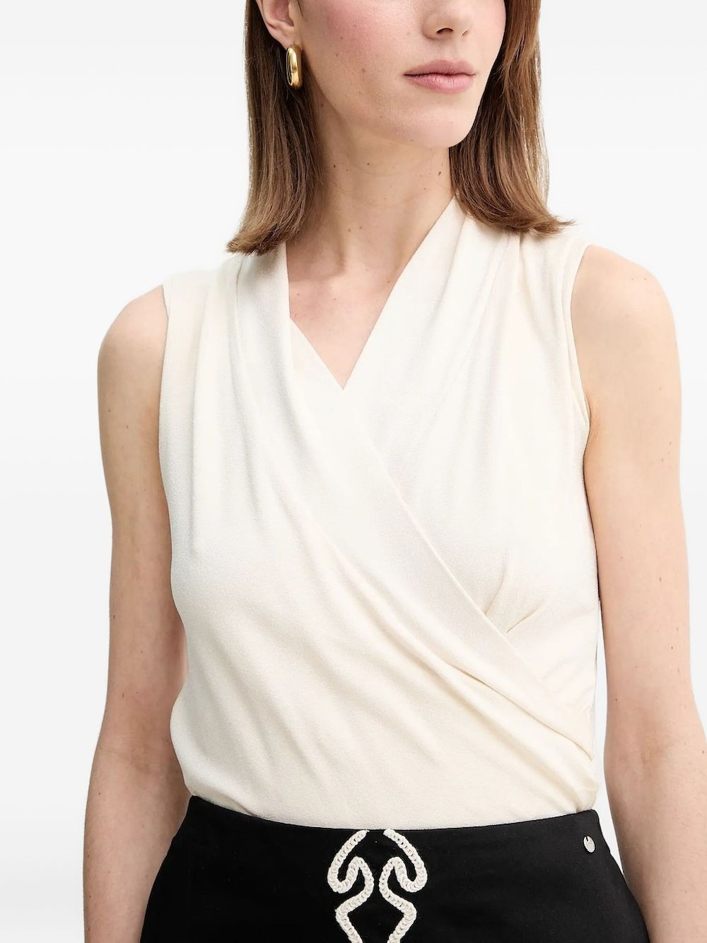 pleated sleeveless top - 3