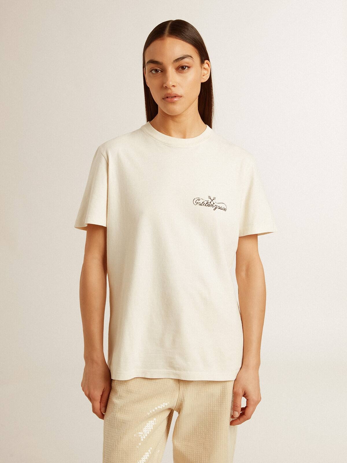 Women’s T-shirt in aged white with logo on the chest - 2