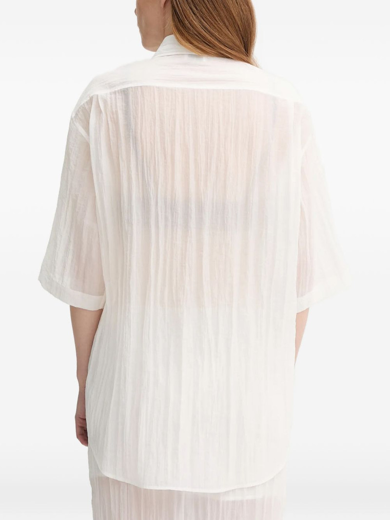 white shirt 3