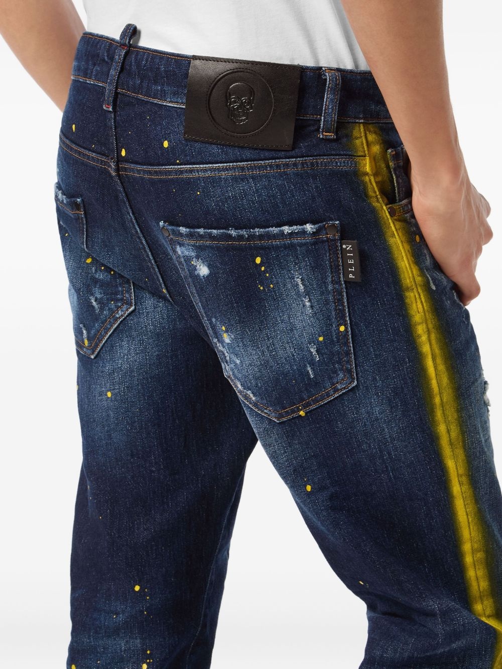 distressed straight-leg jeans - 4
