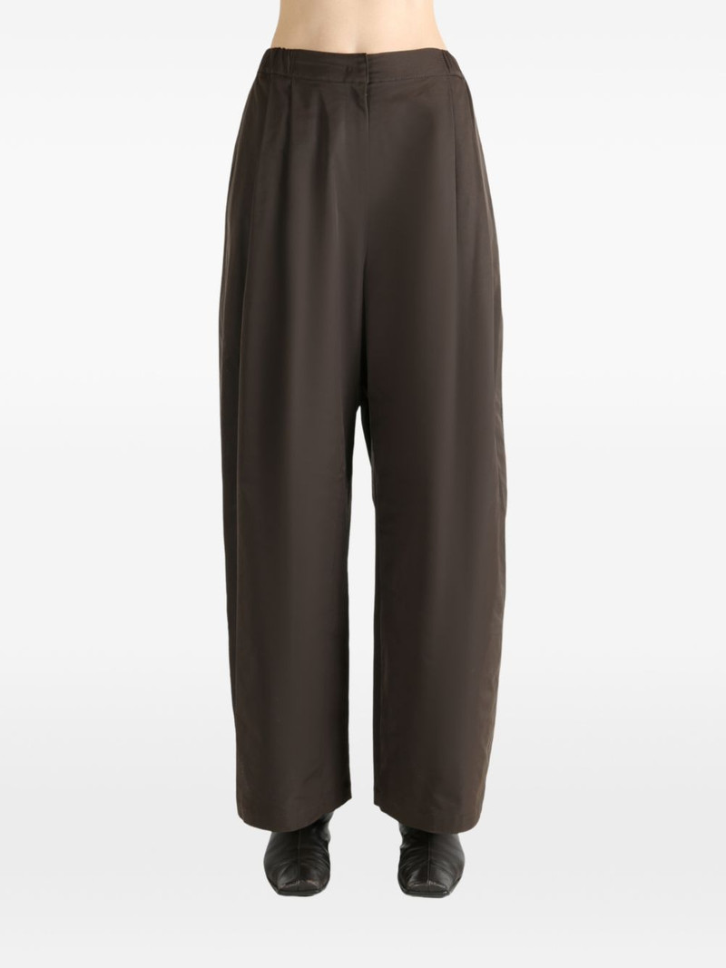 AMOMENTO pleated trousers outlook