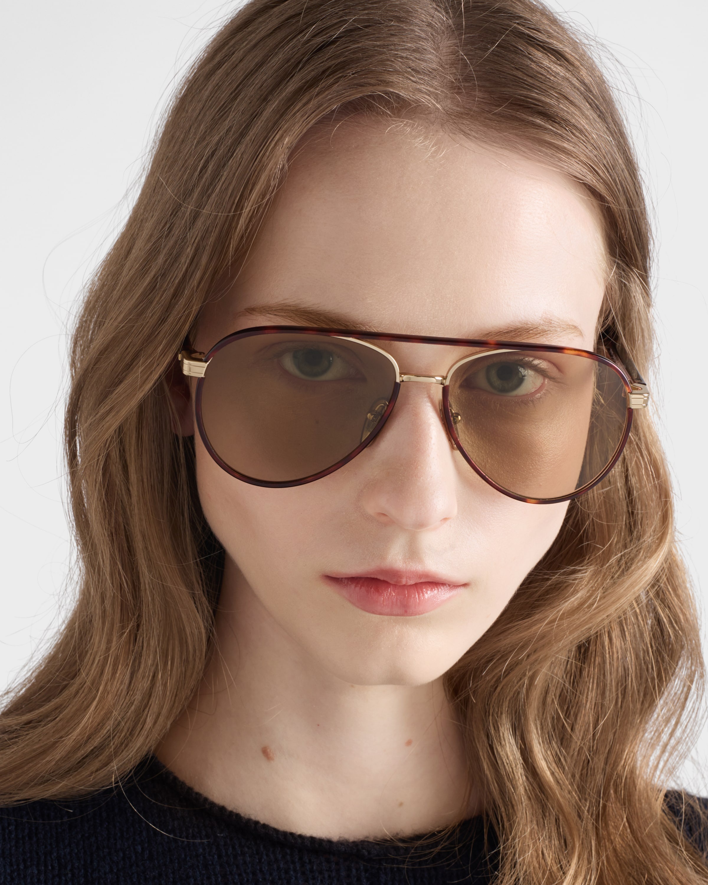 Prada sunglasses with the iconic metal plaque - 6