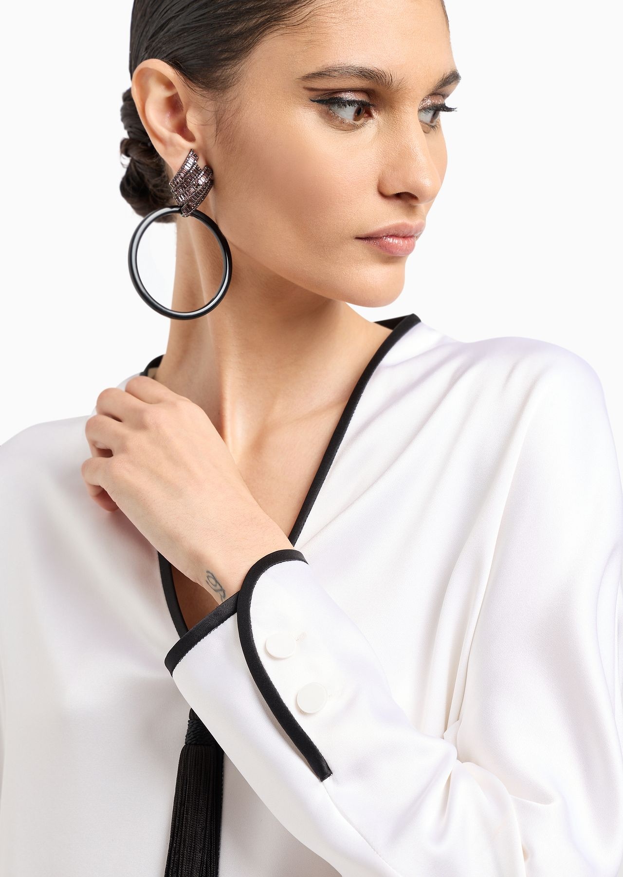 Draped shirt with zip in double-sided silk satin - 5
