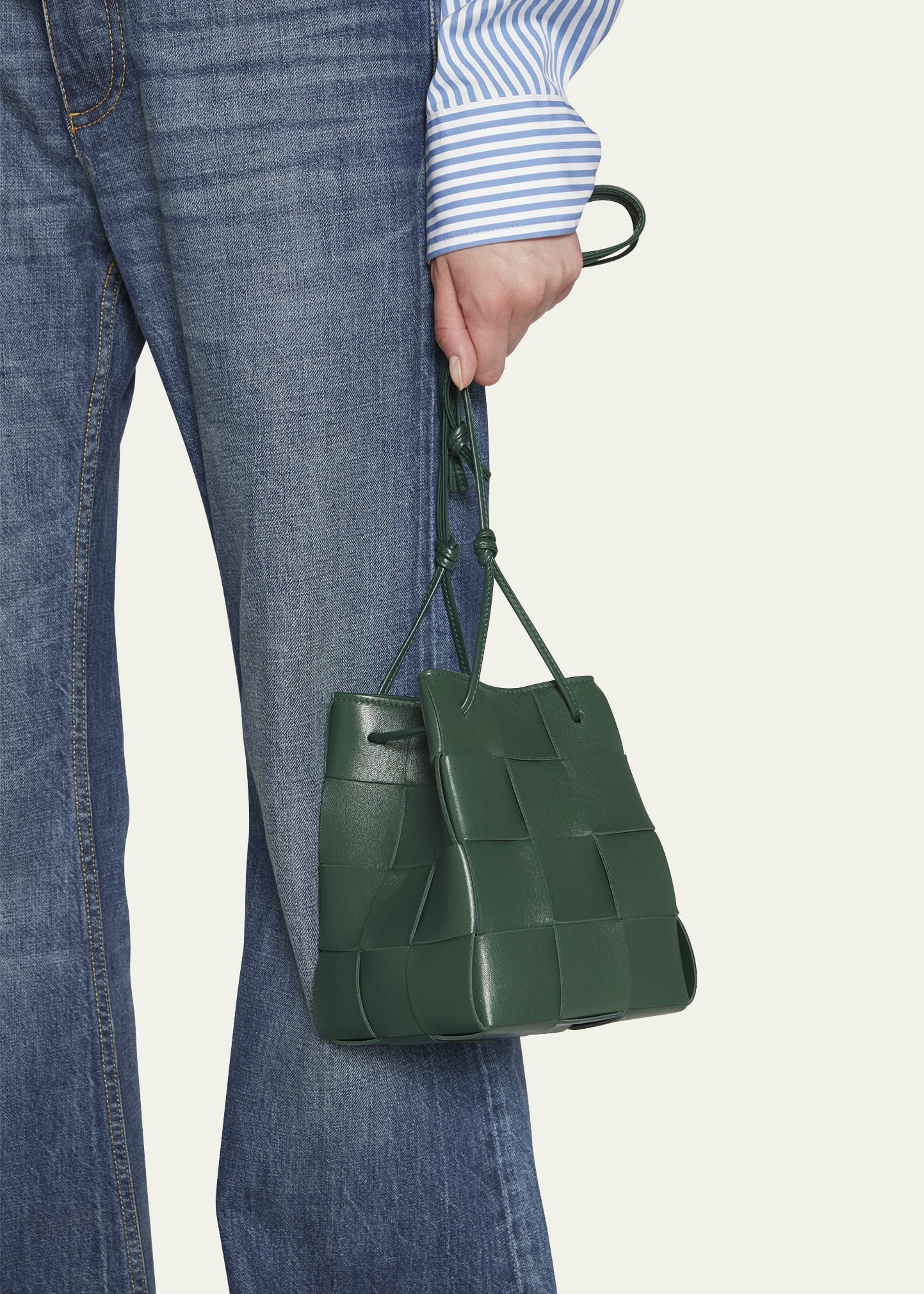 Cassette Intrecciato Leather Bucket Bag - 2