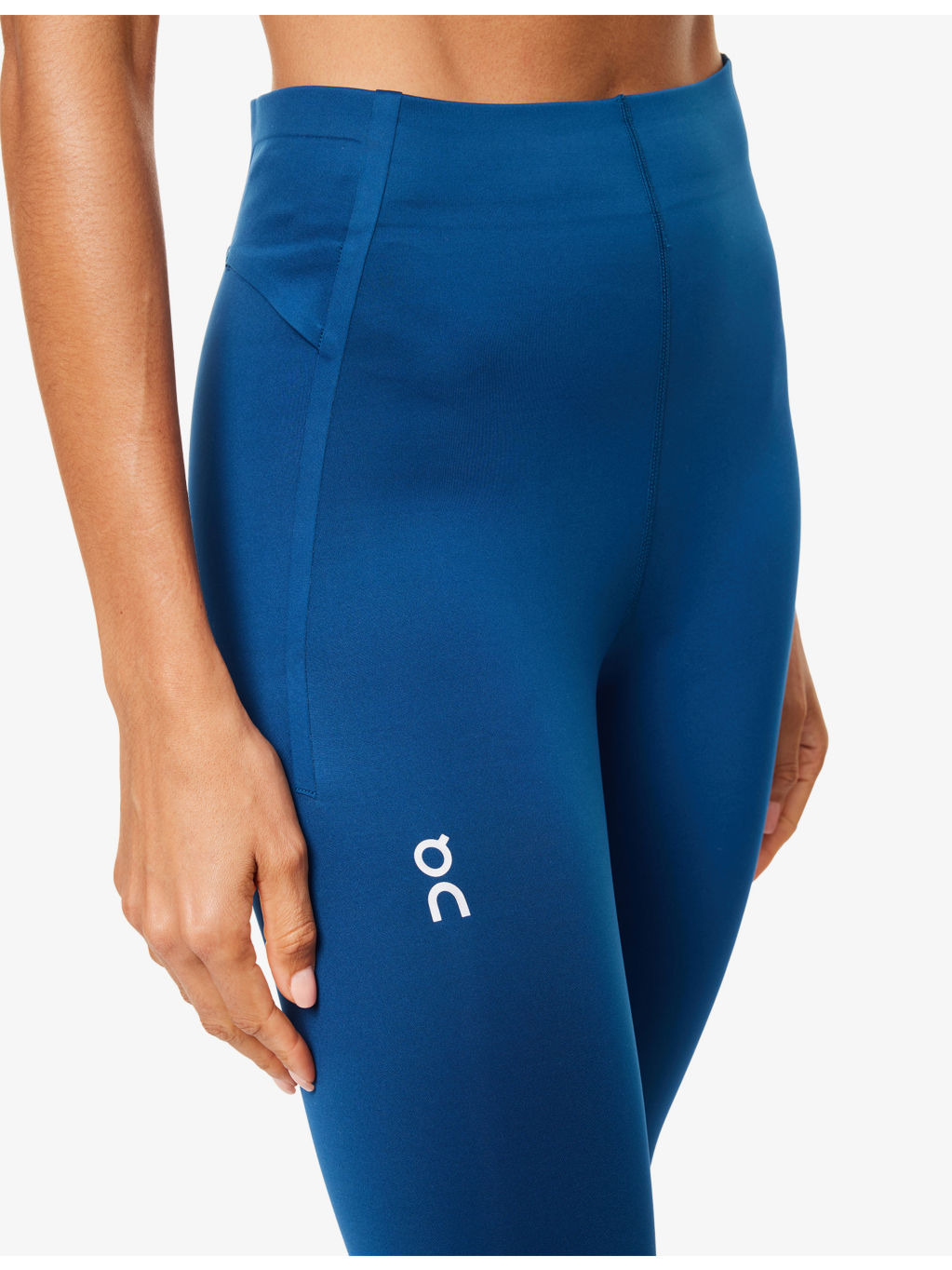 Train Logo-Print 7/8 Gym Leggings - 5