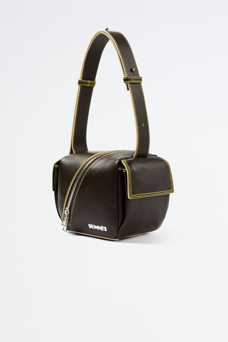 SUNNEI BROWN CROSS ZIP LACUBETTO BAG outlook