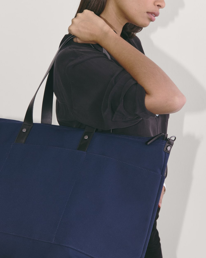 THE CANVAS WEEKENDER 7