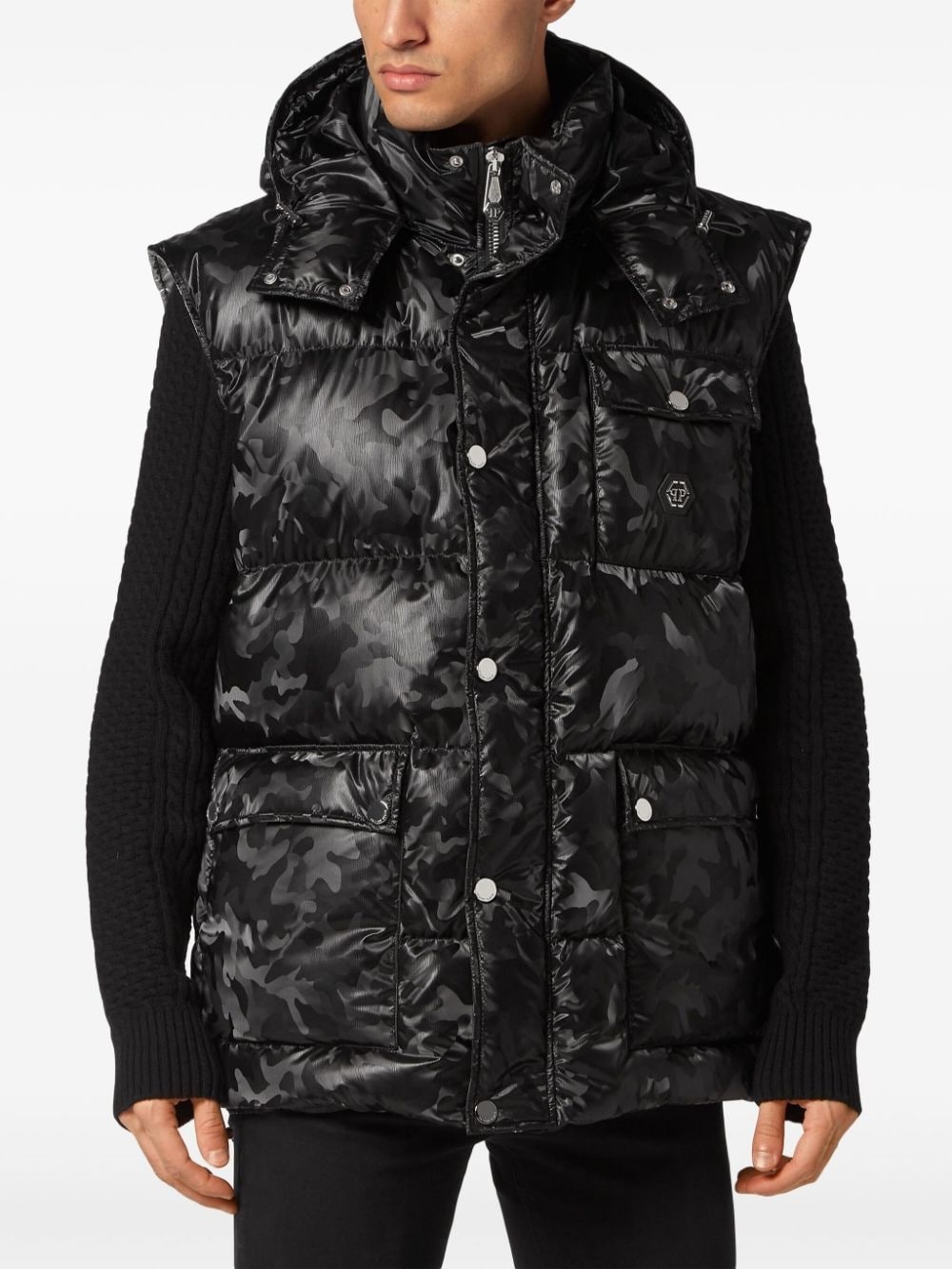 camouflage-print hooded puffer gilet - 3