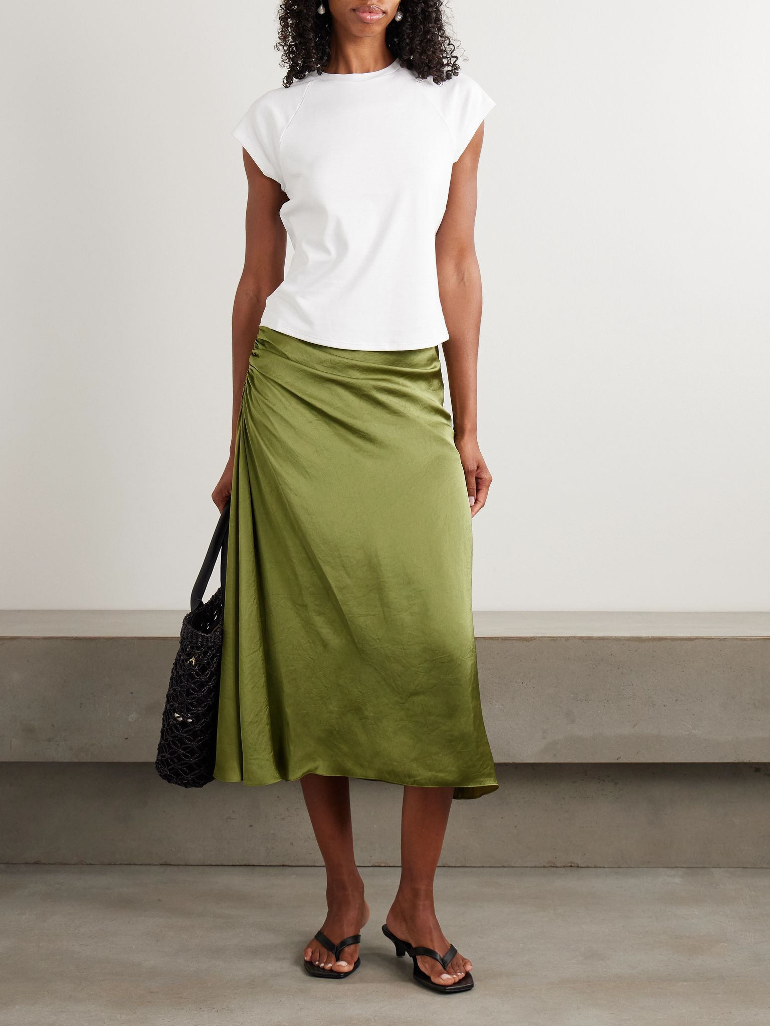 Ruched satin midi skirt Green - 2