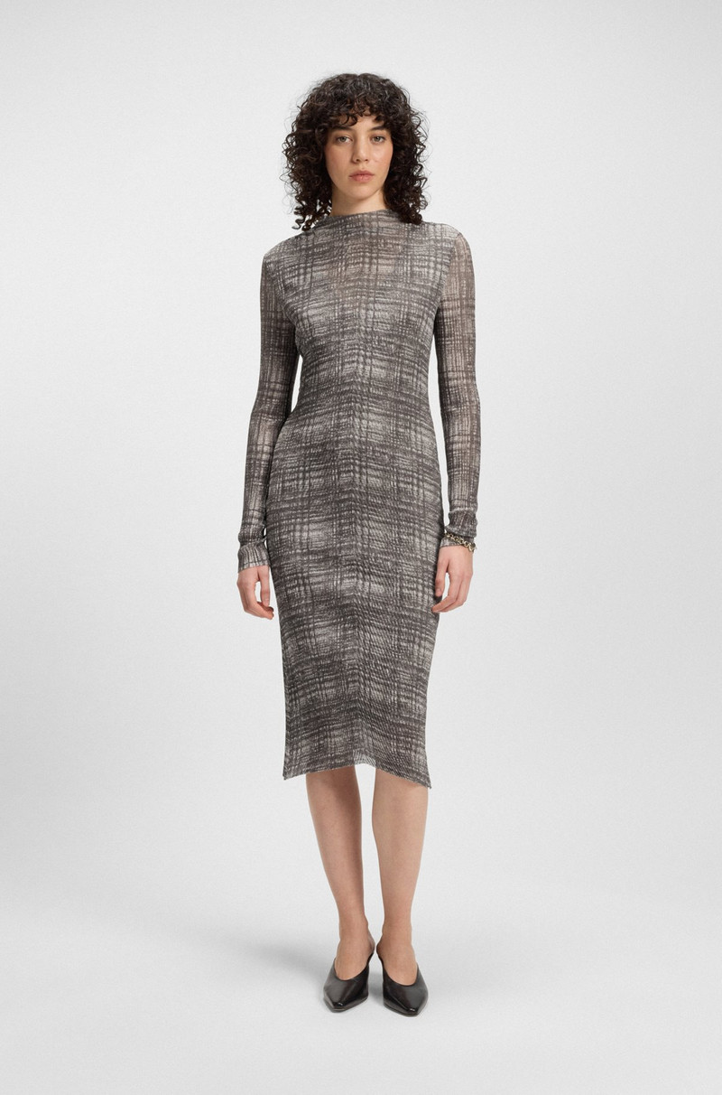 PLISSÉ-TULLE DRESS 와 MODAL LINING 2