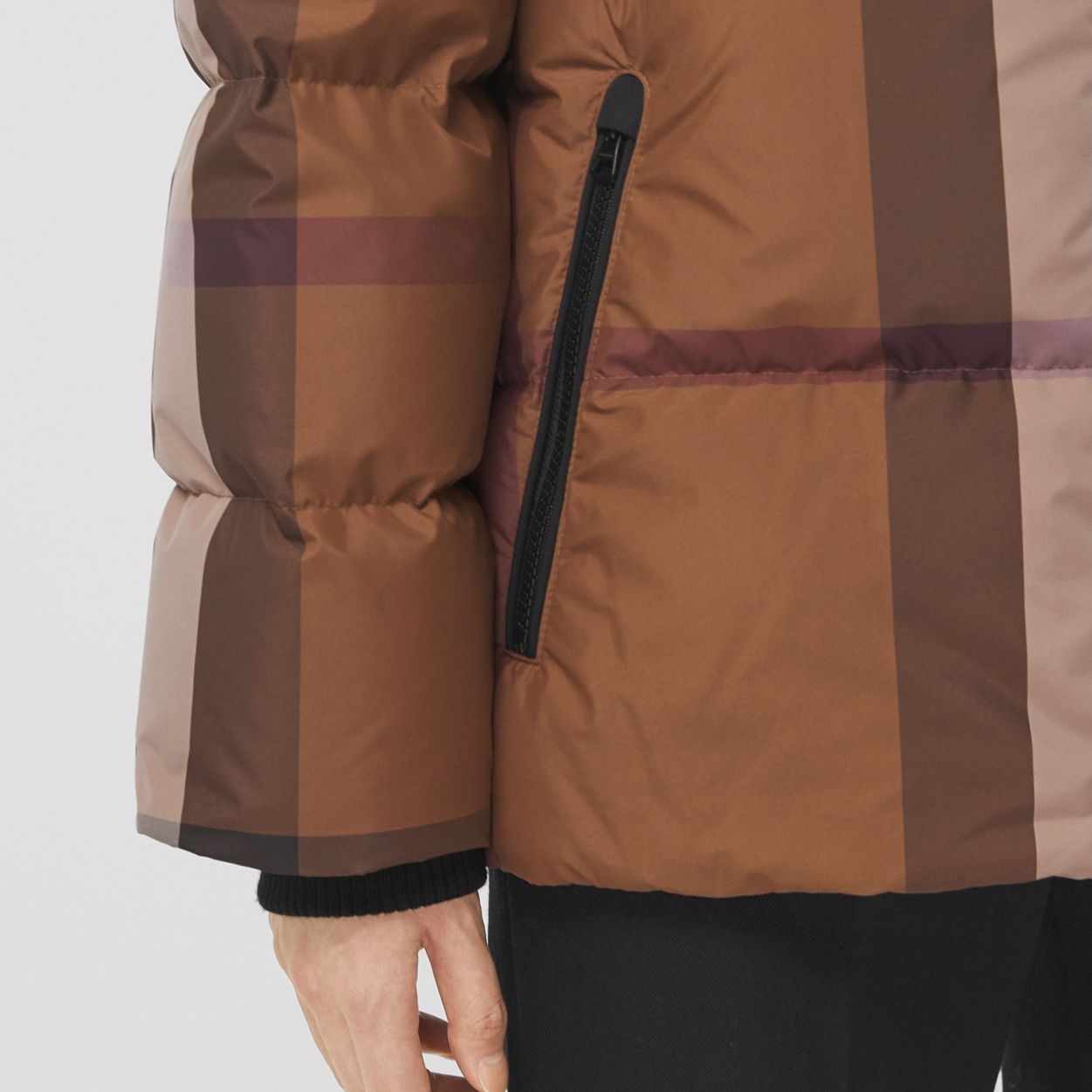 Detachable Hood Check Puffer Jacket - 5