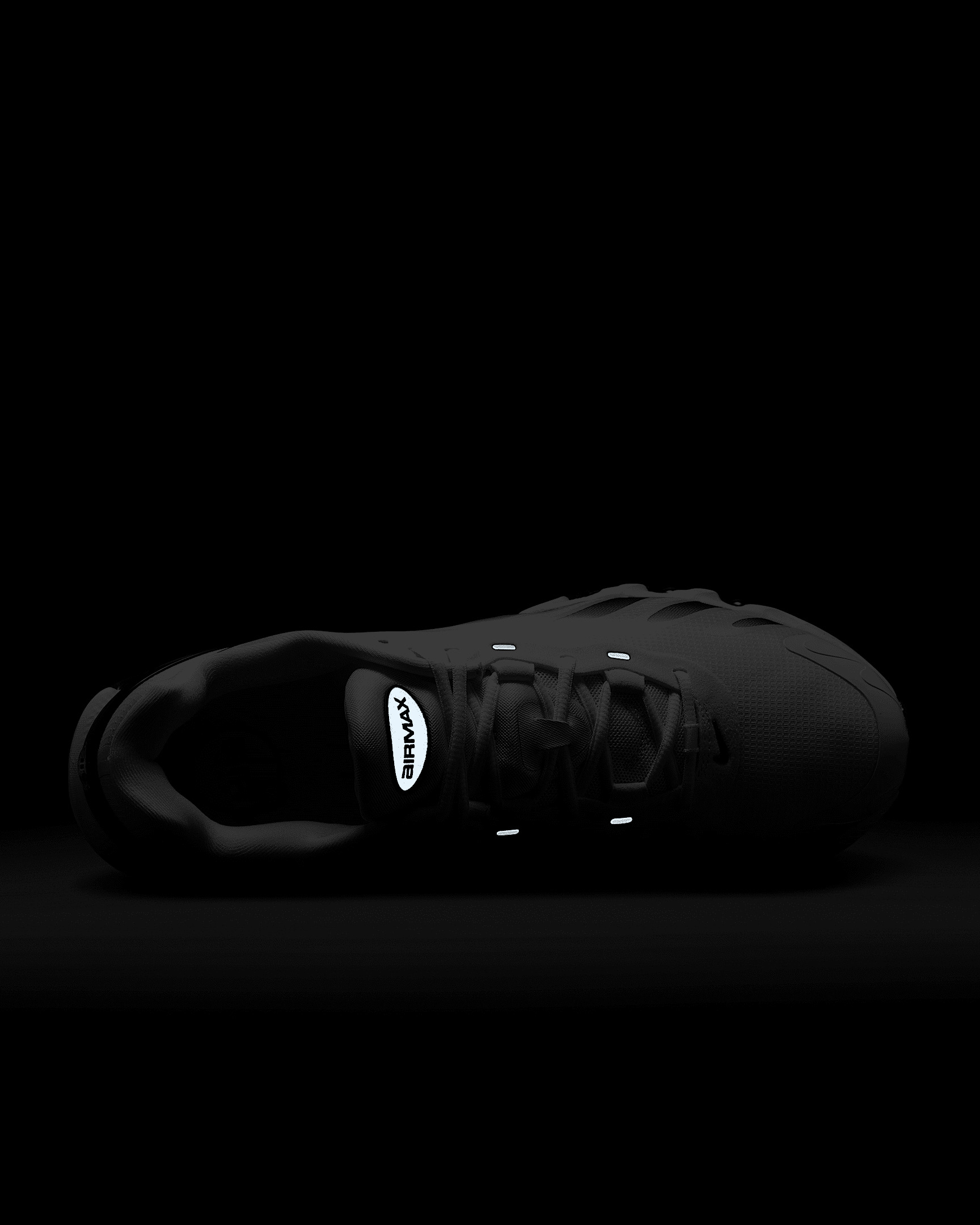 Nike Air Max Dn8 Men's Shoes - 9