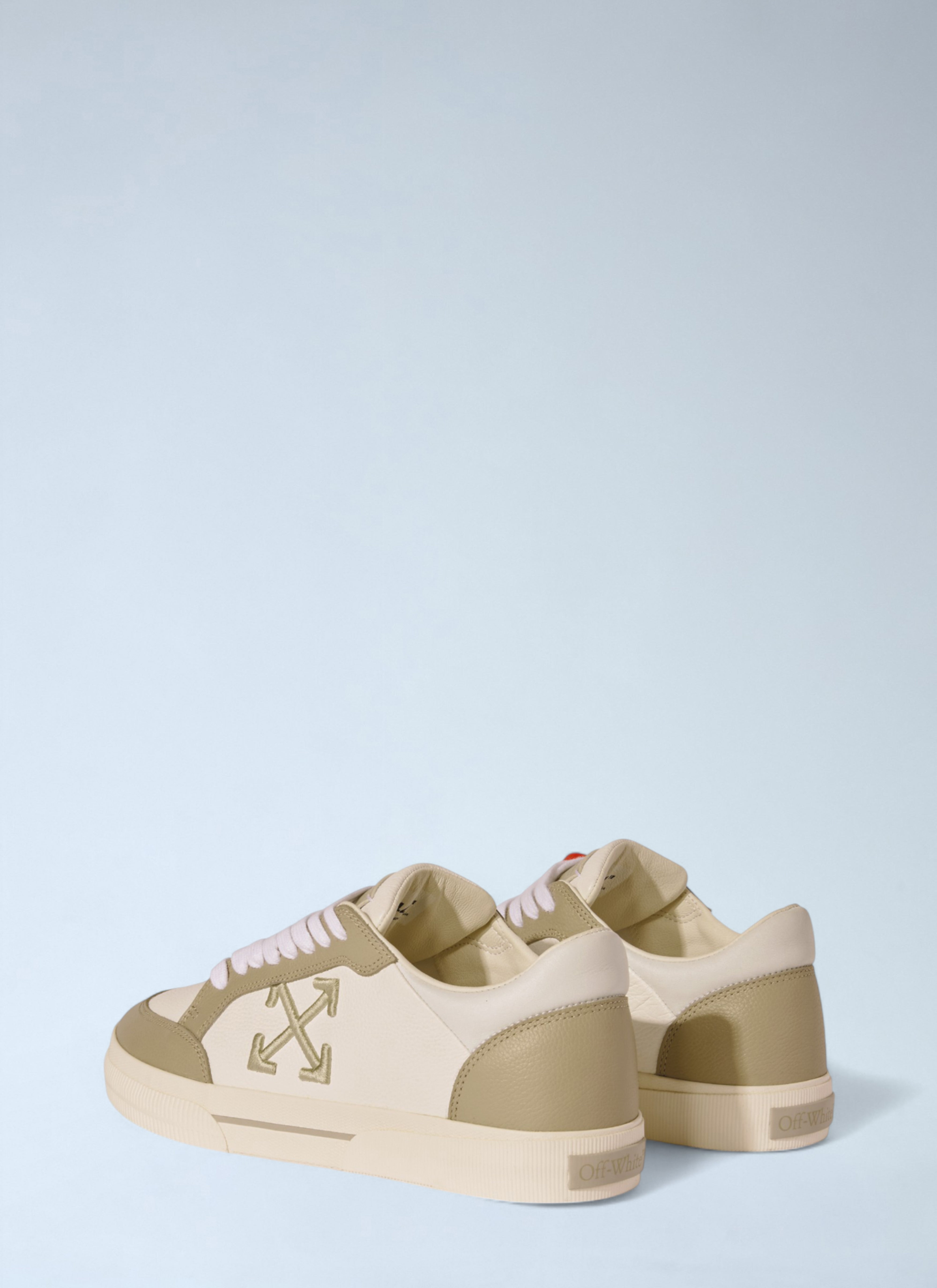 Off White Men Vulcanized Sneakers - 2