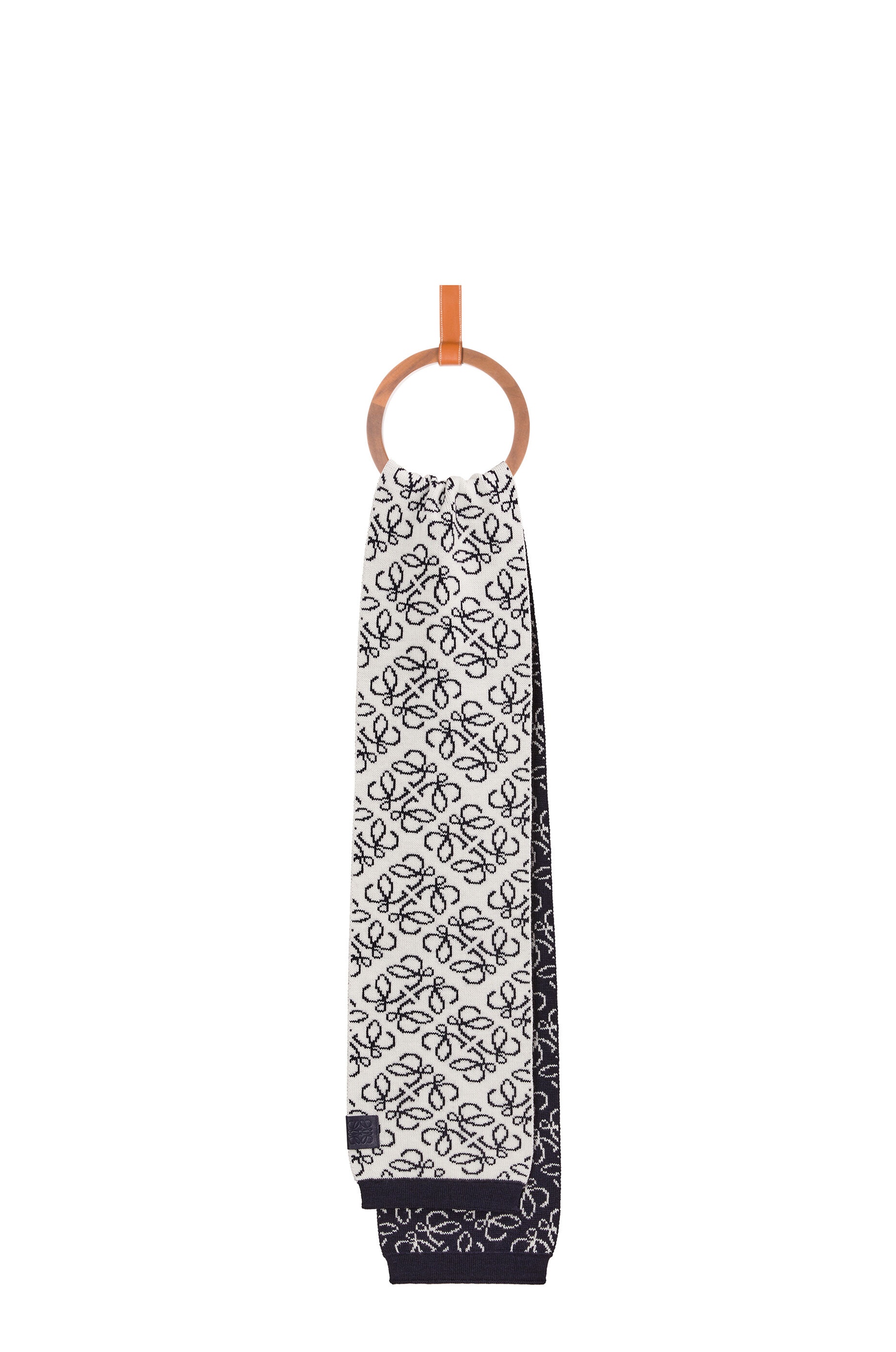 All-over Anagram scarf in wool - 3